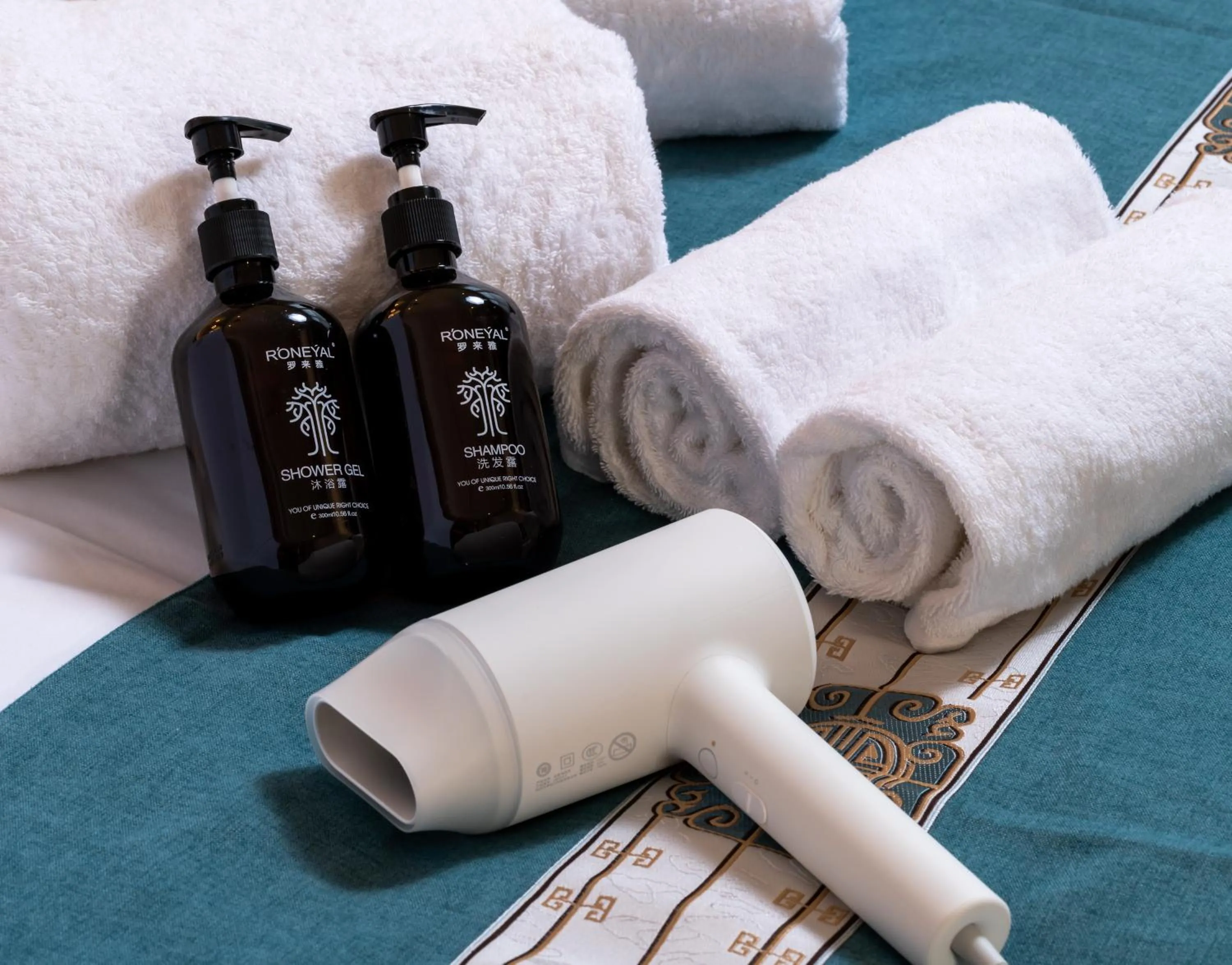 East Sacred Hotel--Beijing Tiananmen Square ,the Forbidden City,Wangfujing Street,Located in the city center