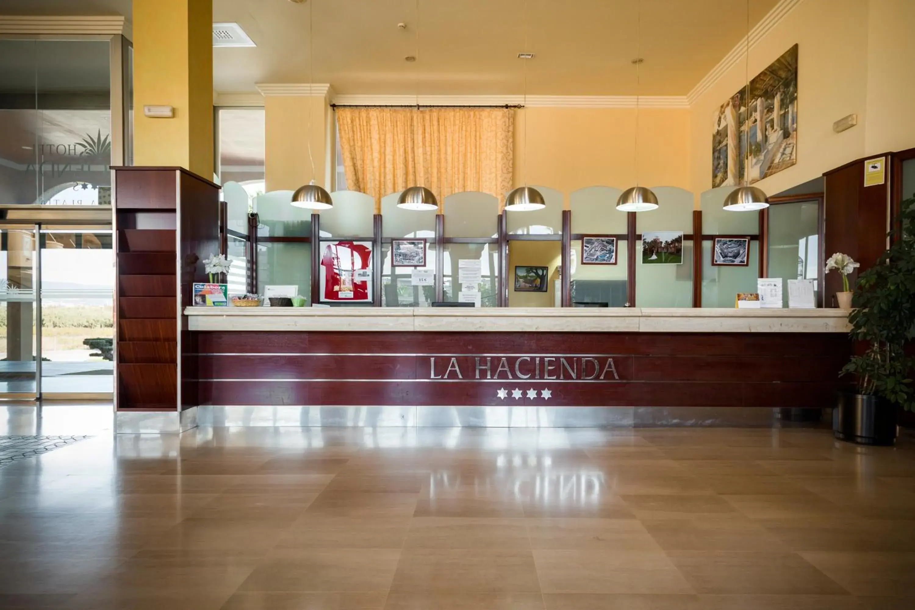 Lobby or reception in Ohtels La Hacienda Lobby or reception in Ohtels La Hacienda