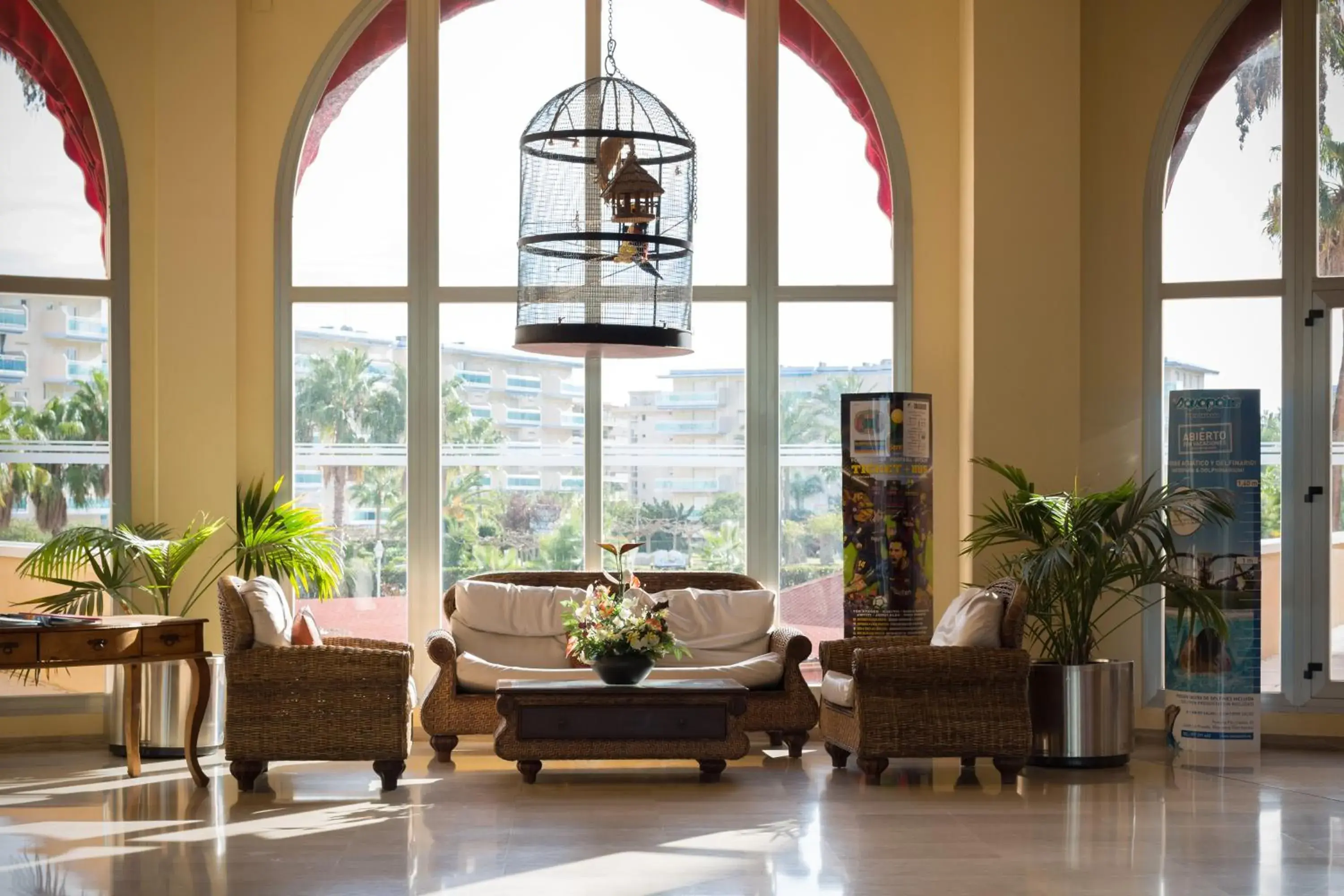 Lobby or reception in Ohtels La Hacienda Lobby or reception in Ohtels La Hacienda