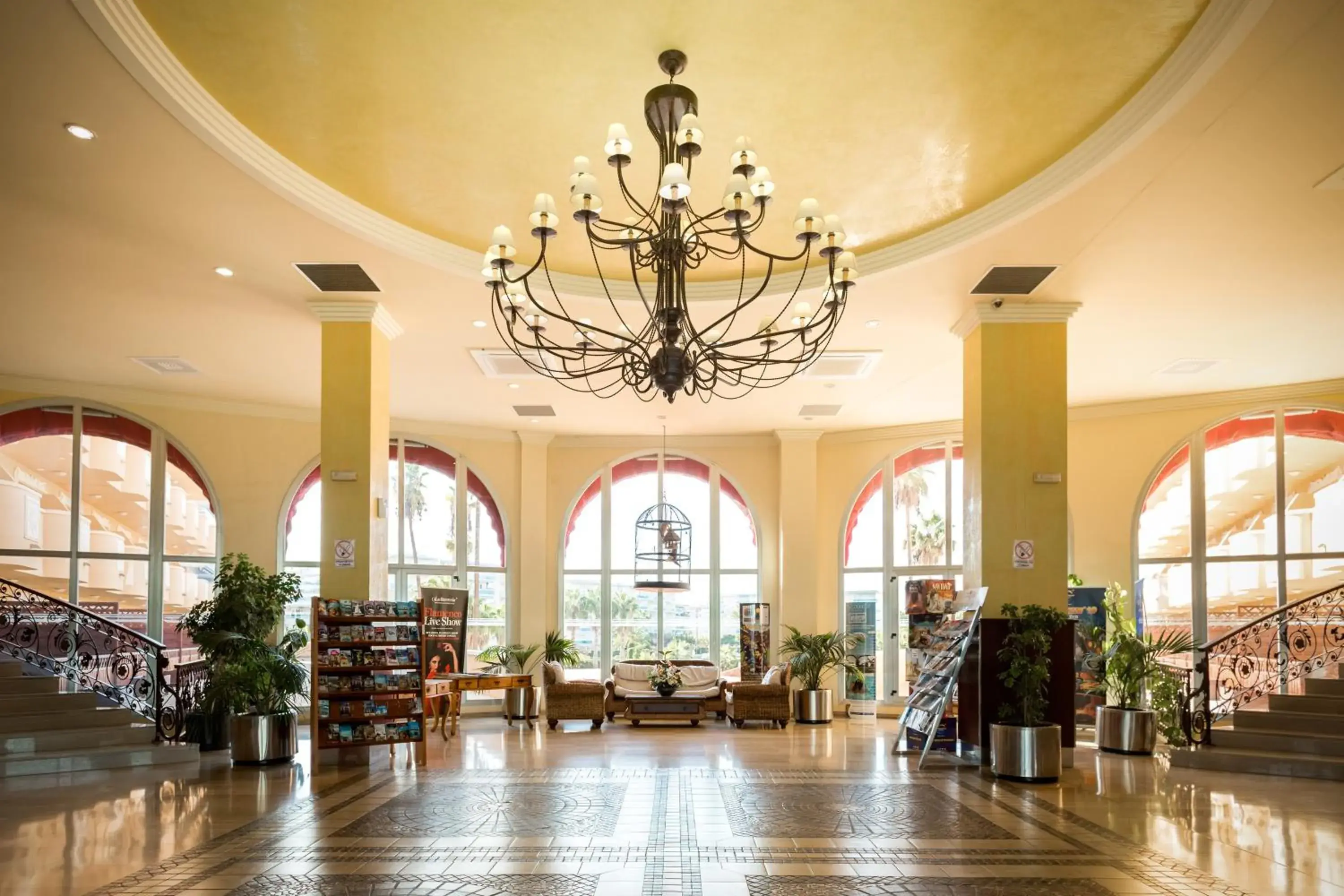 Lobby or reception in Ohtels La Hacienda Lobby or reception in Ohtels La Hacienda