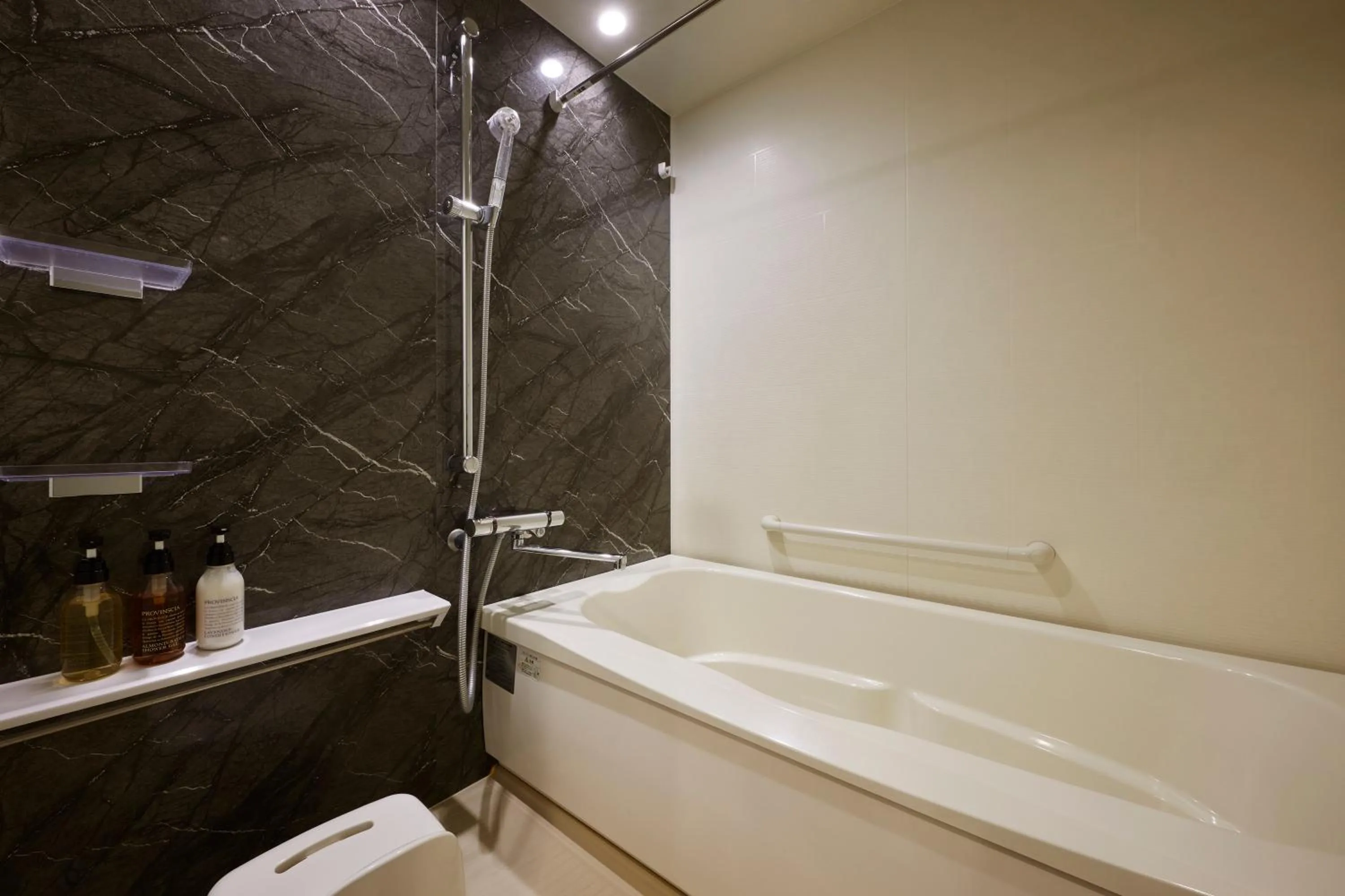 Bath in Minn Nihonbashi