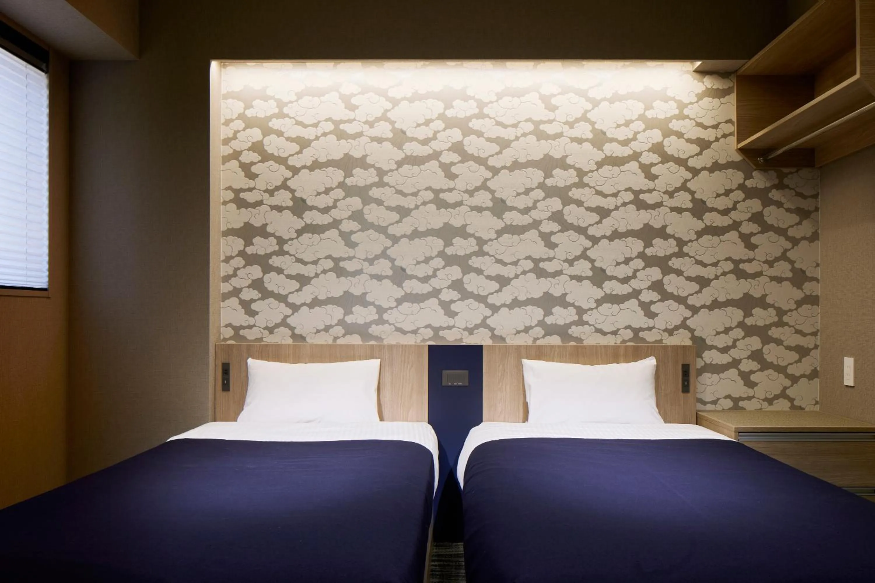 Photo of the whole room, Bed in Minn Asakusa Kappabashi