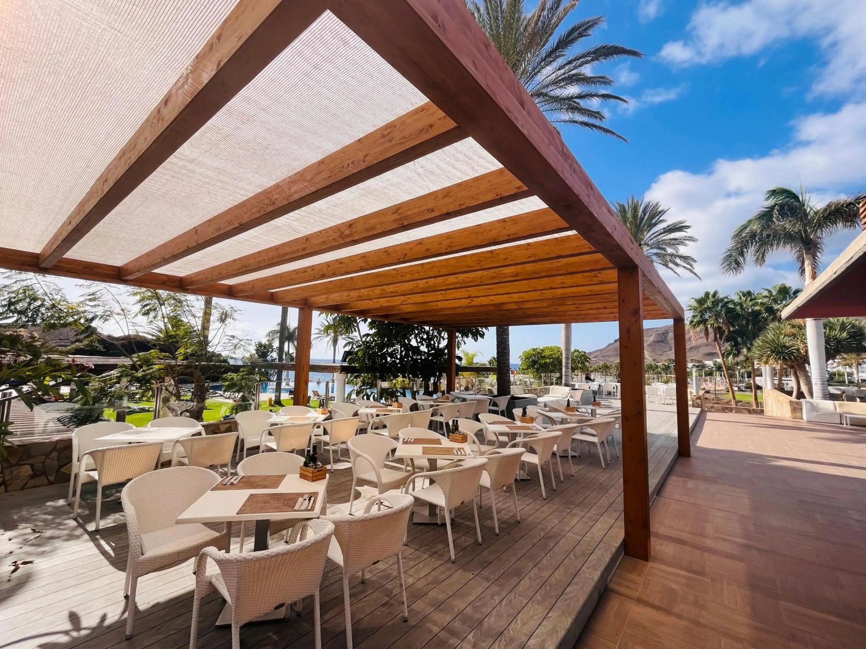 Restaurant/places to eat in Playitas Villas - Sports Resort