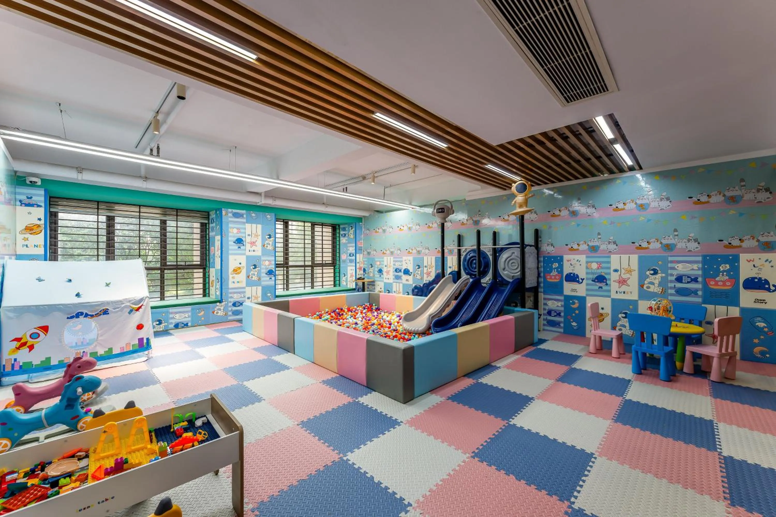 Children play ground in Holiday Inn & Suites Suzhou Yangcheng Lake, an IHG Hotel