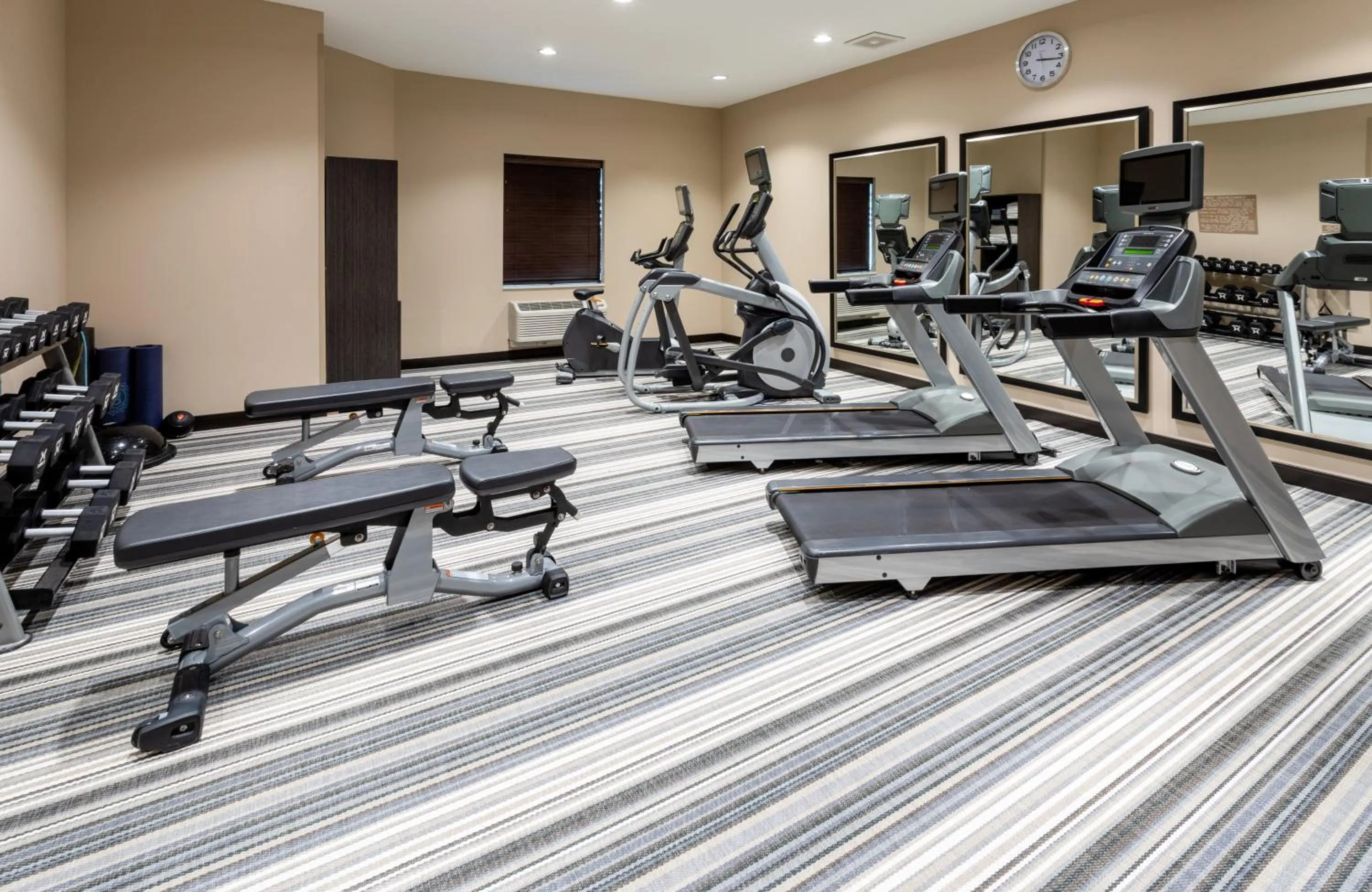Fitness centre/facilities in Candlewood Suites - Rochester Mayo Clinic Area