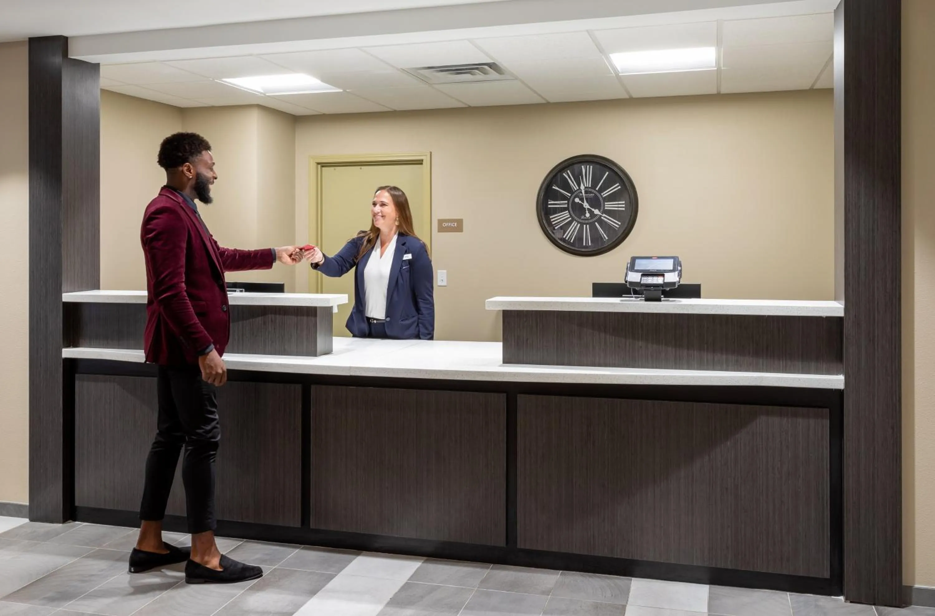 Lobby or reception in Candlewood Suites - Rochester Mayo Clinic Area