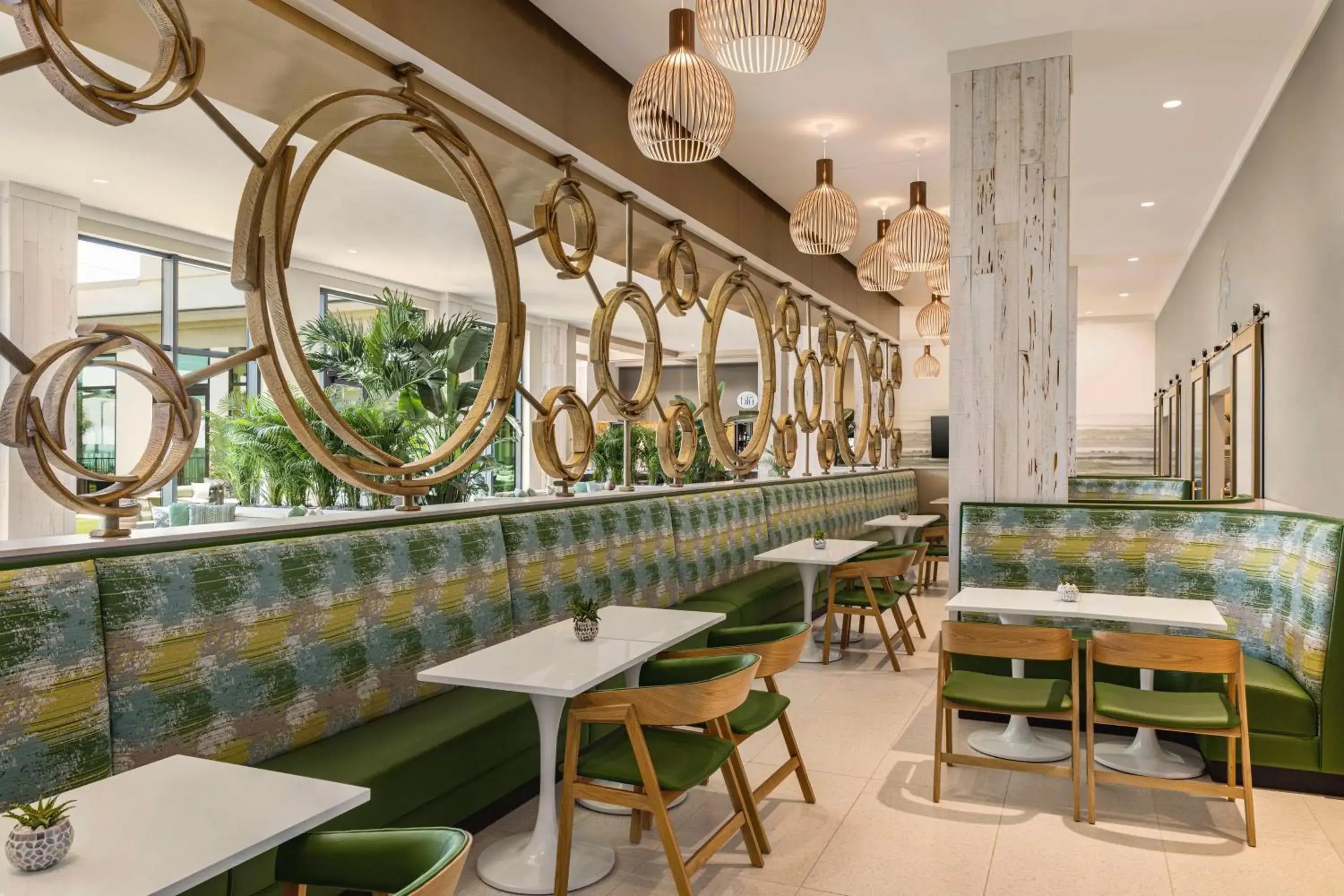 Restaurant/places to eat in Embassy Suites By Hilton Panama City Beach Resort Restaurant/places to eat in Embassy Suites By Hilton Panama City Beach Resort