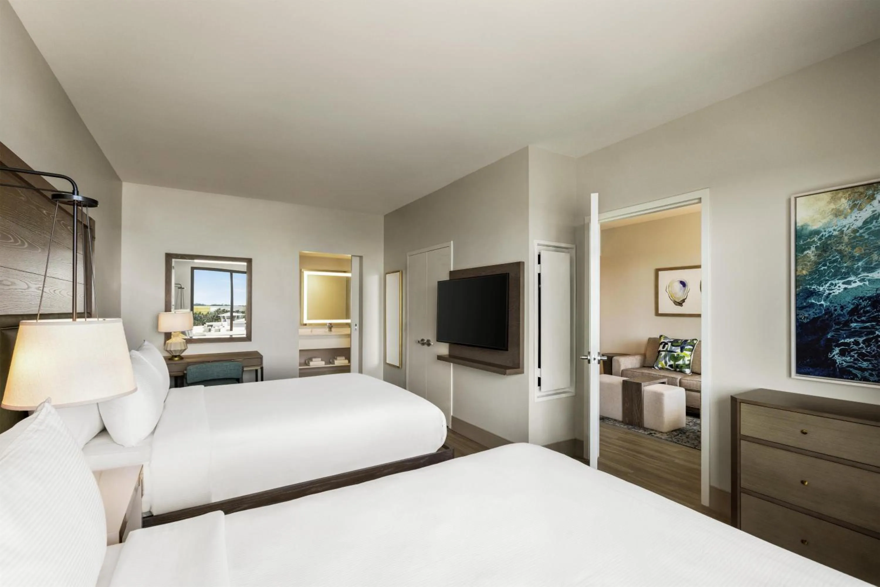 Bathroom, Bed in Embassy Suites By Hilton Panama City Beach Resort