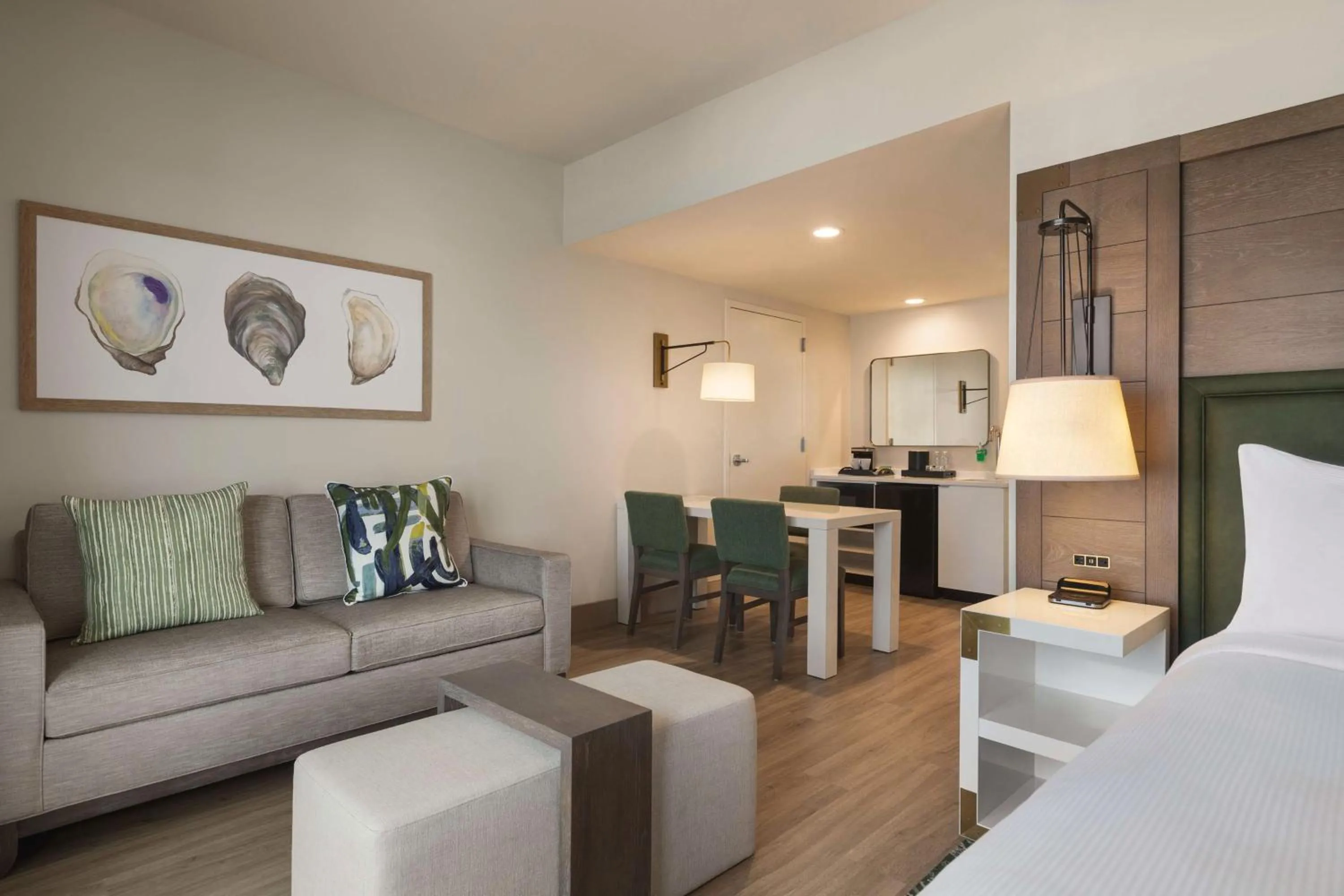 Other, Bed in Embassy Suites By Hilton Panama City Beach Resort