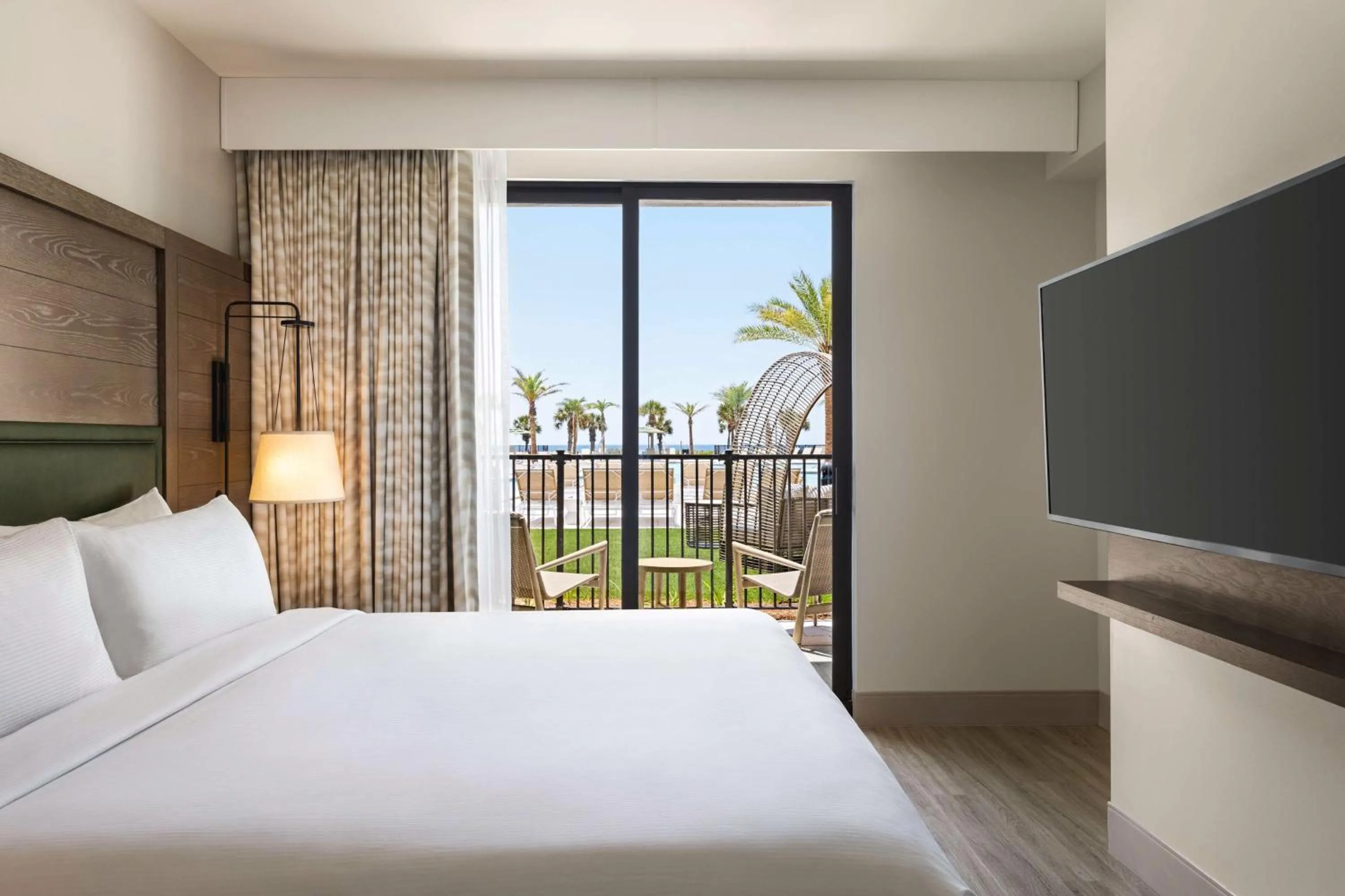 View (from property/room), Bed in Embassy Suites By Hilton Panama City Beach Resort