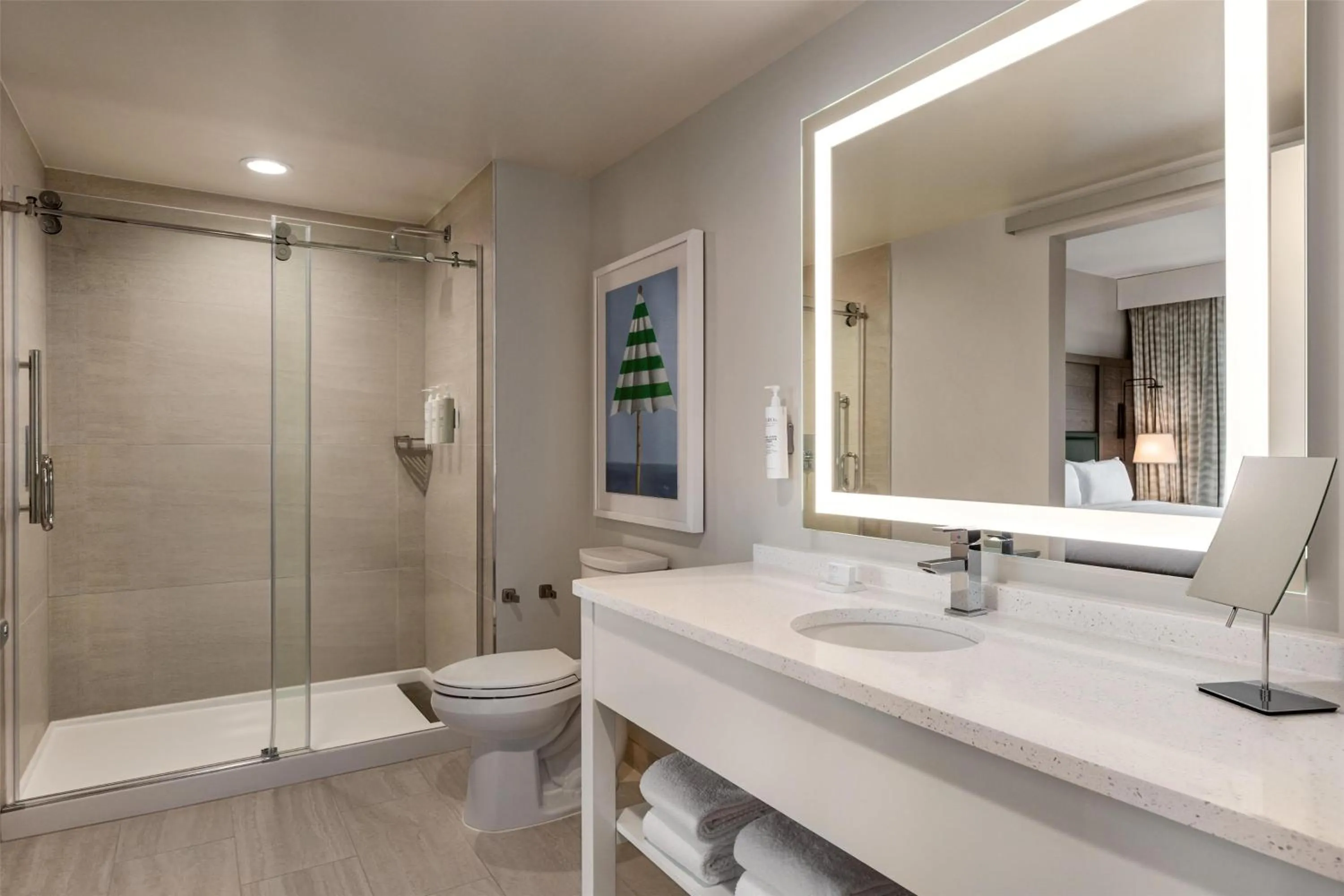 Bathroom in Embassy Suites By Hilton Panama City Beach Resort