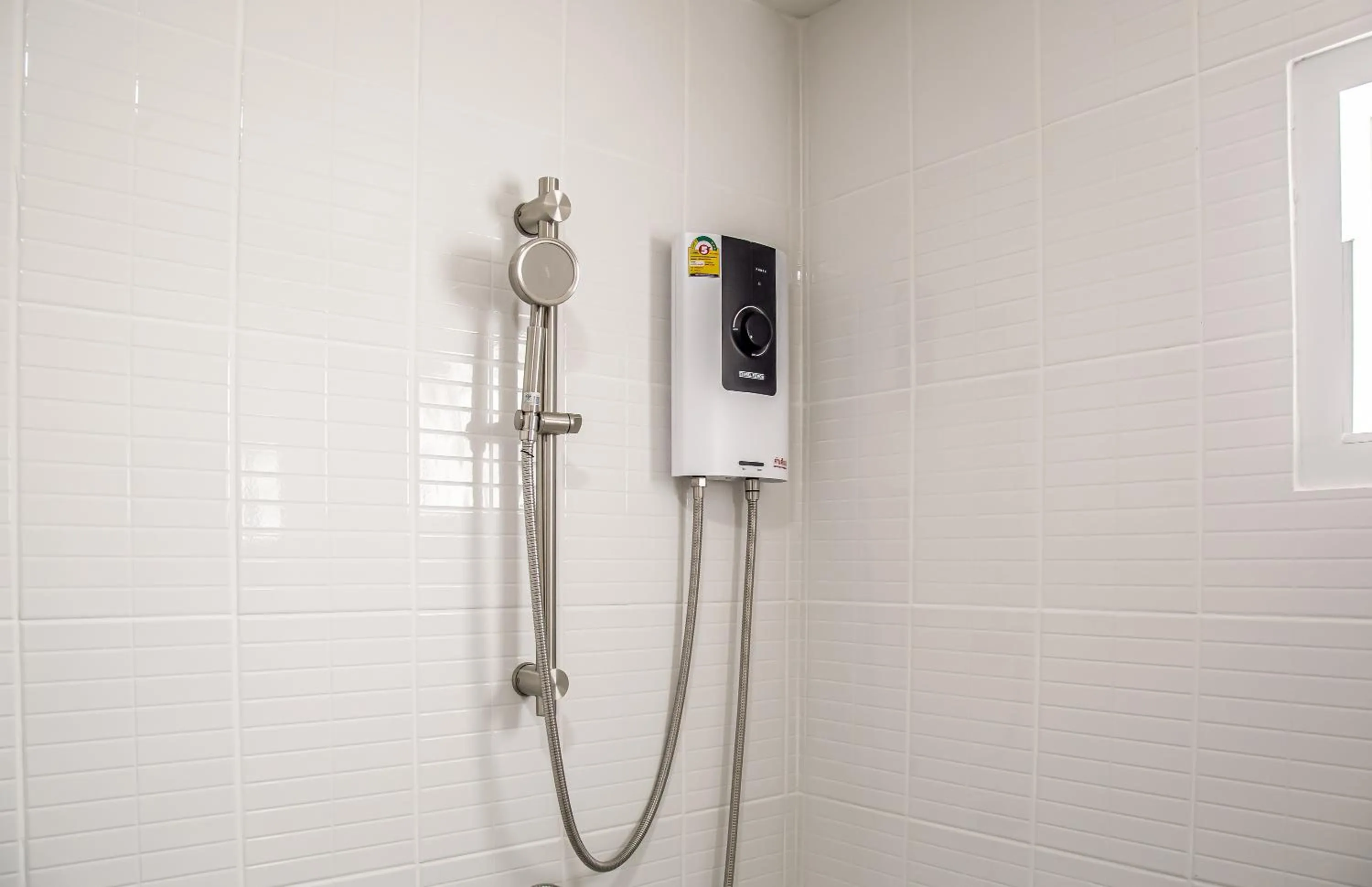 Shower in น่าน ม่วนใจ Nan Muanjai Hotel