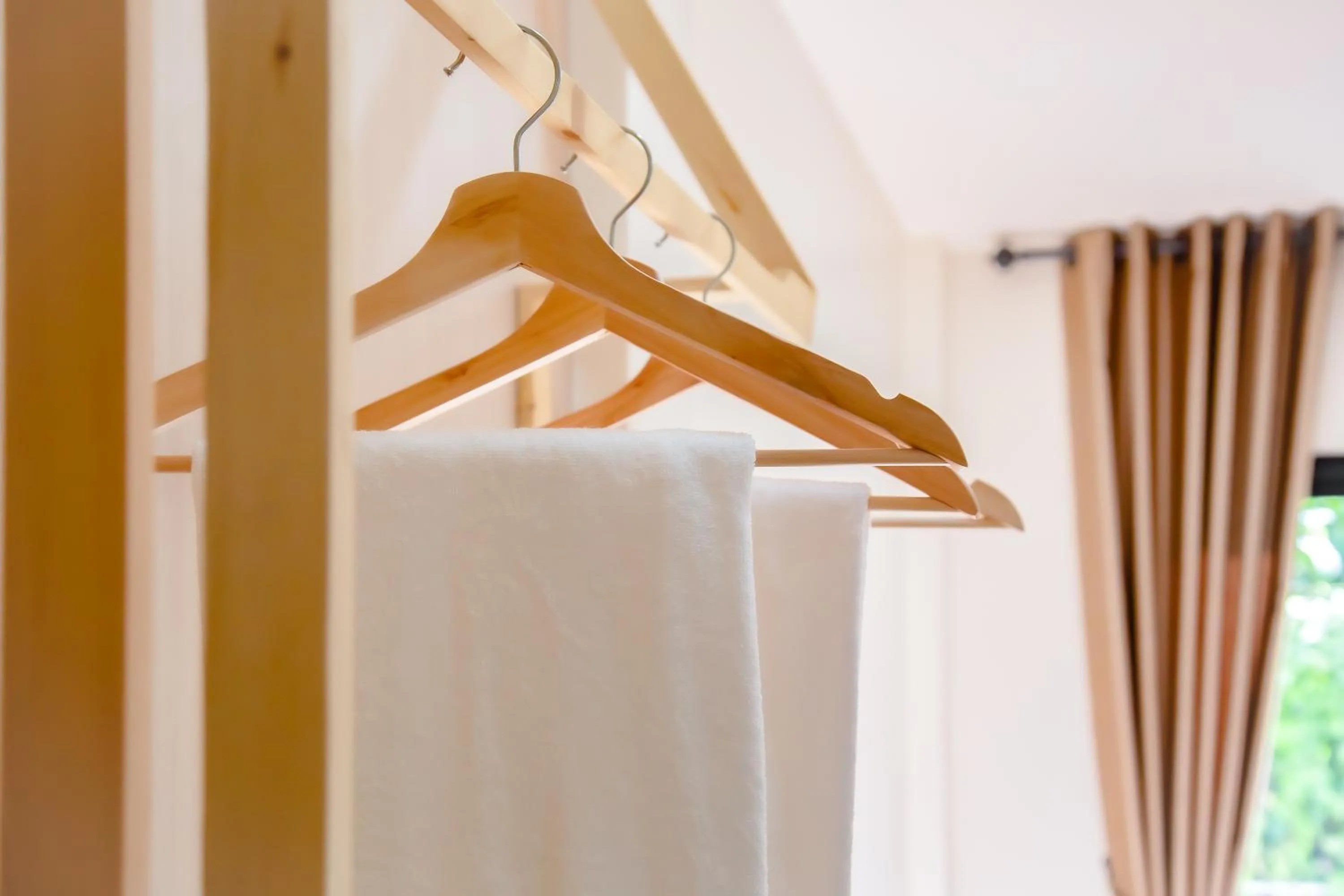 wardrobe in น่าน ม่วนใจ Nan Muanjai Hotel