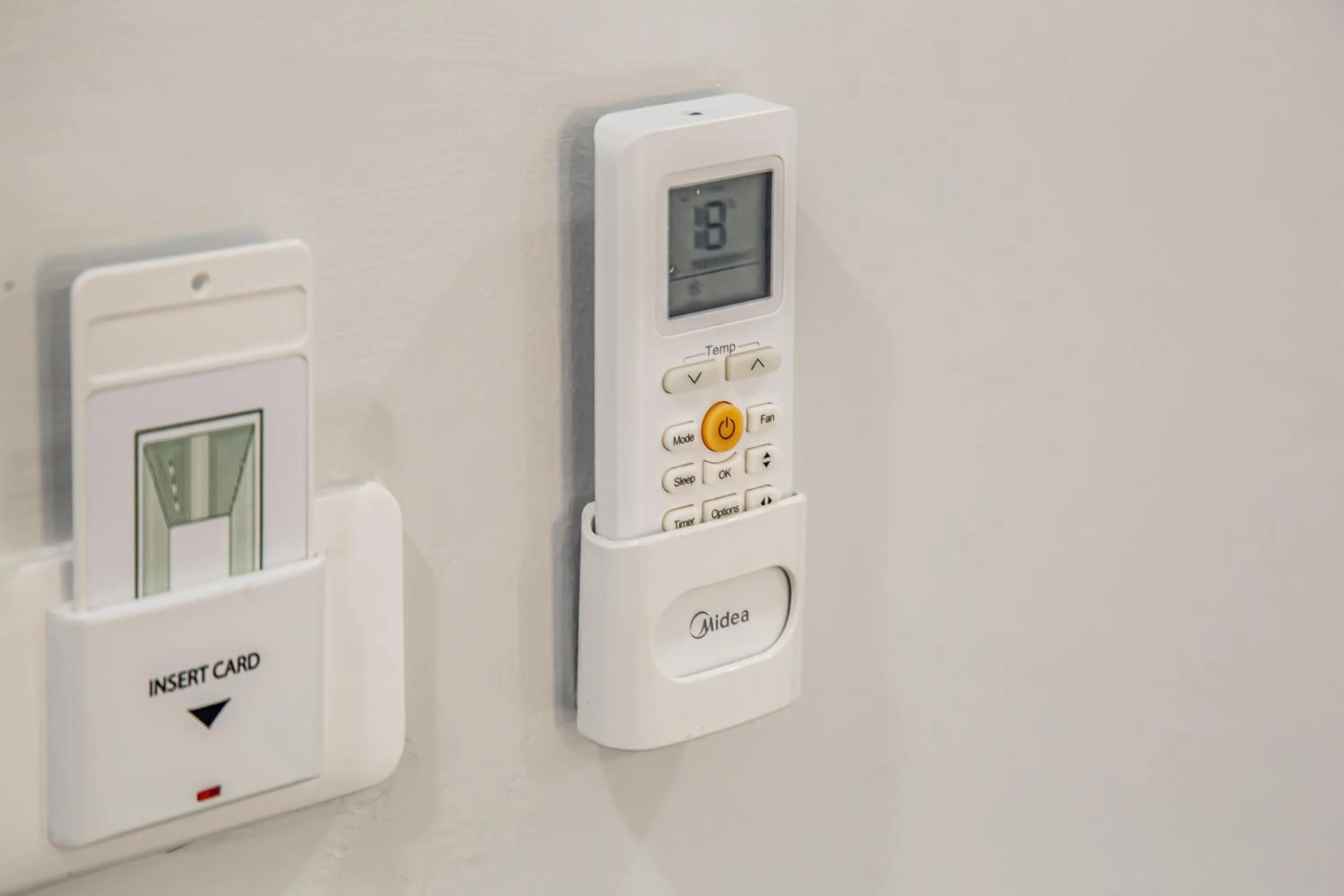 air conditioner in น่าน ม่วนใจ Nan Muanjai Hotel