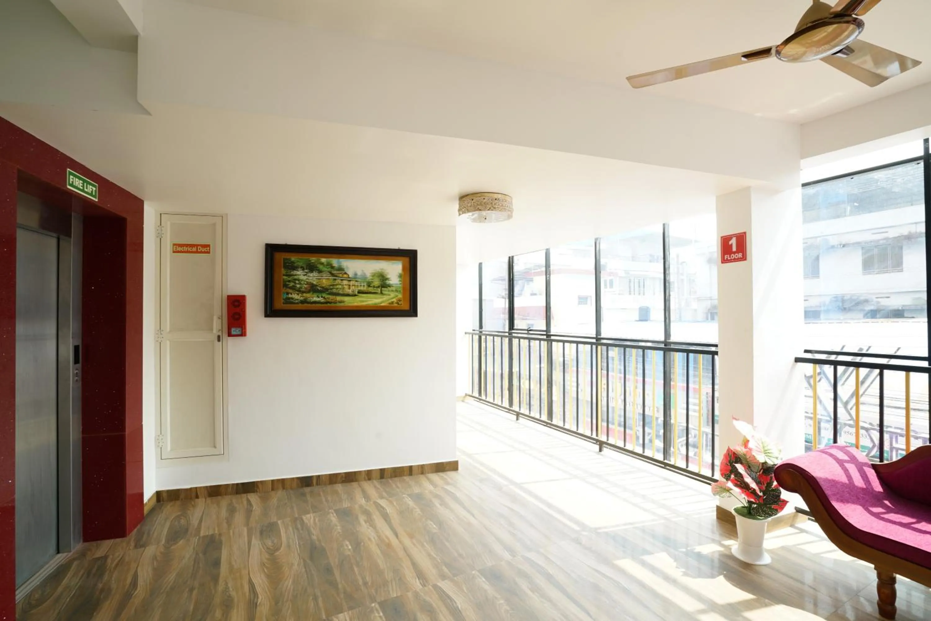 Property building in Hotel Signature Cochin