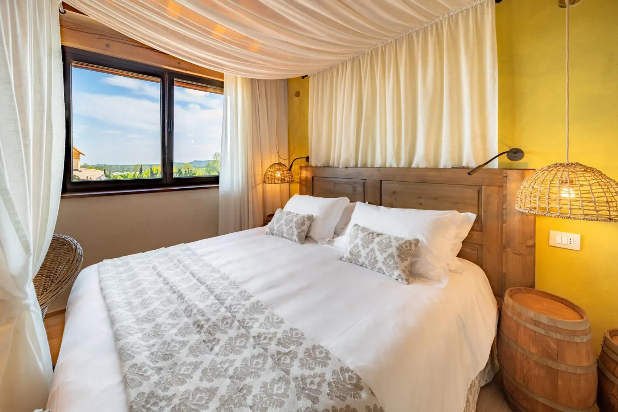 Double or Twin Room with Garden View in Conti Thun Wine Resort Double or Twin Room with Garden View in Conti Thun Wine Resort