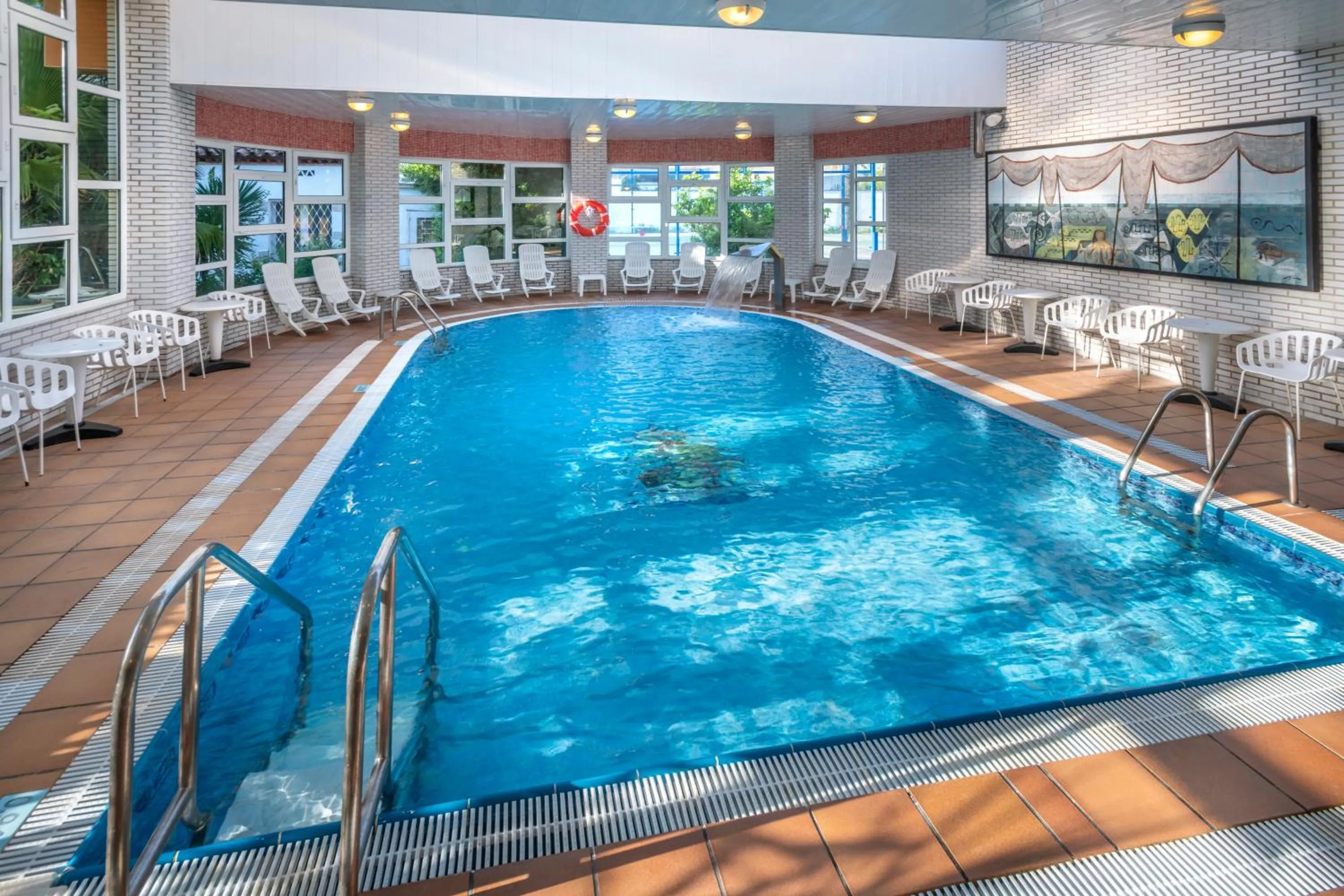 Swimming pool in Hotel Canada Palace