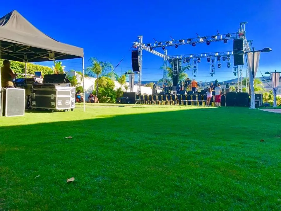 Garden in Hotel Montera Plaza
