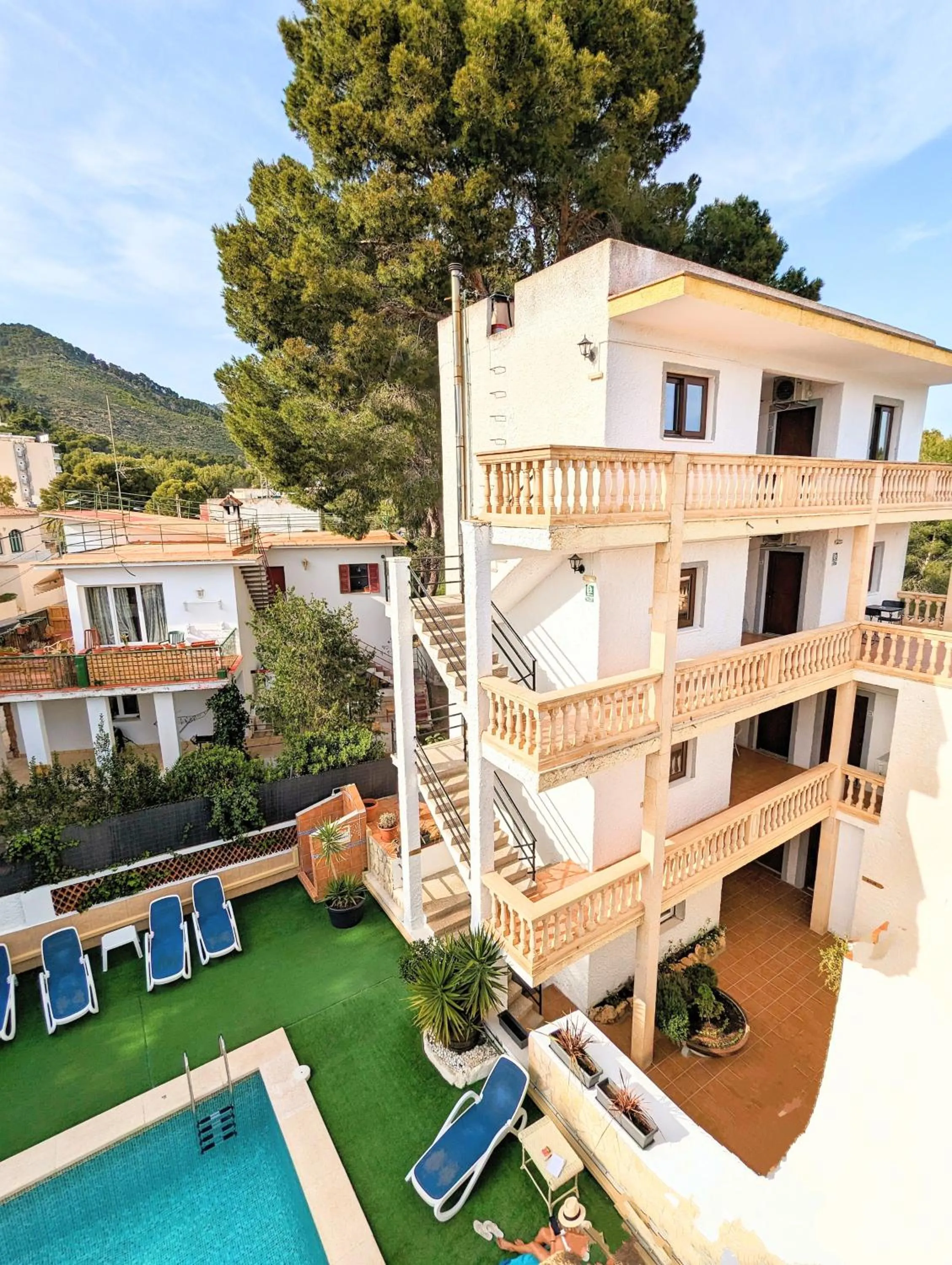 Property building in Don Carlos