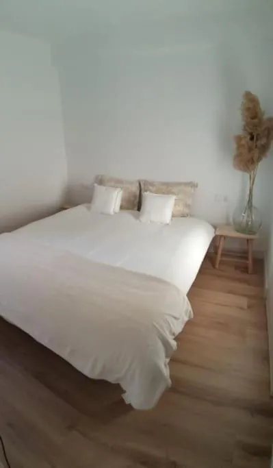 Bedroom, Bed in Appartement Maurel boho chic