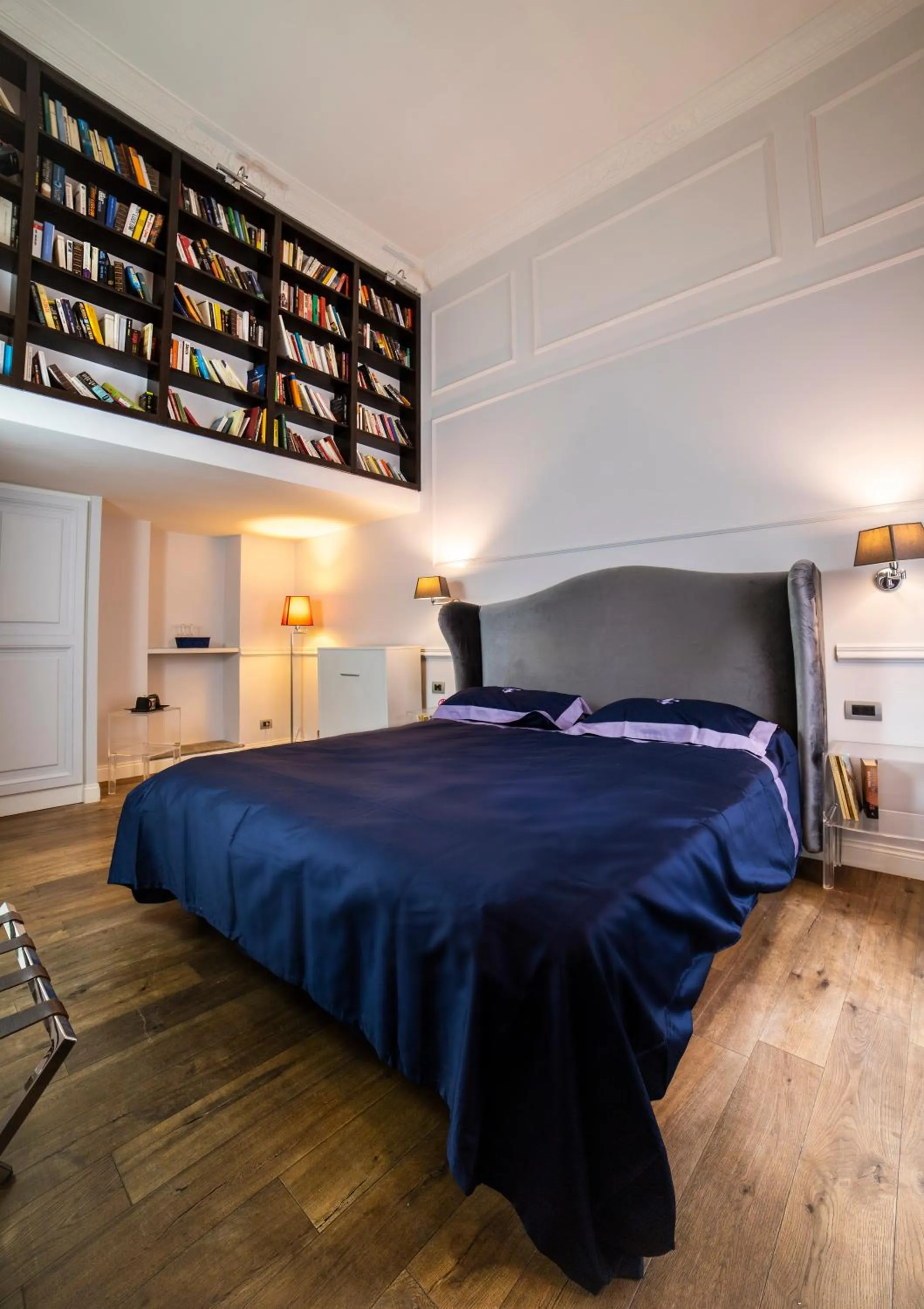 Bed in Relais San Lorenzo In Lucina