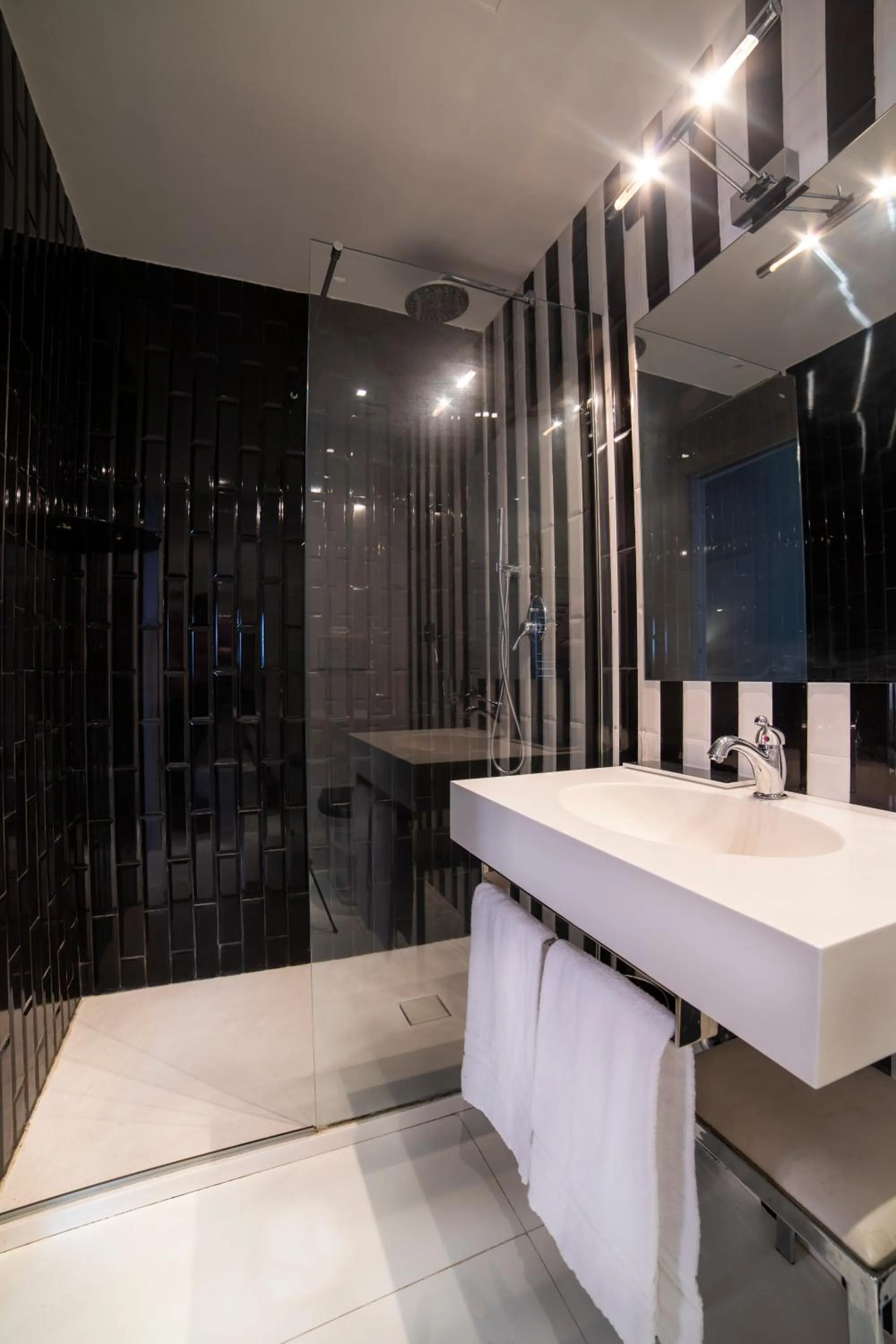 Shower in Relais San Lorenzo In Lucina