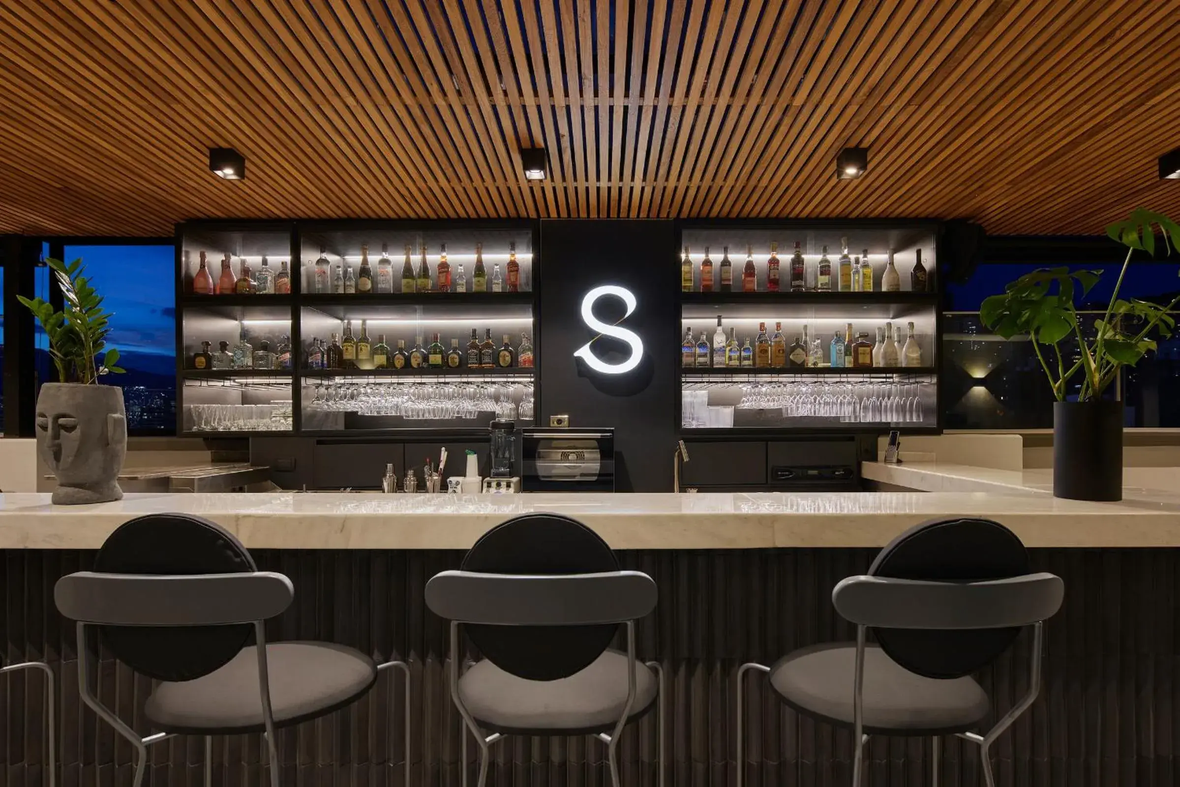 Lounge or bar in Hotel Selis Lounge or bar in Hotel Selis