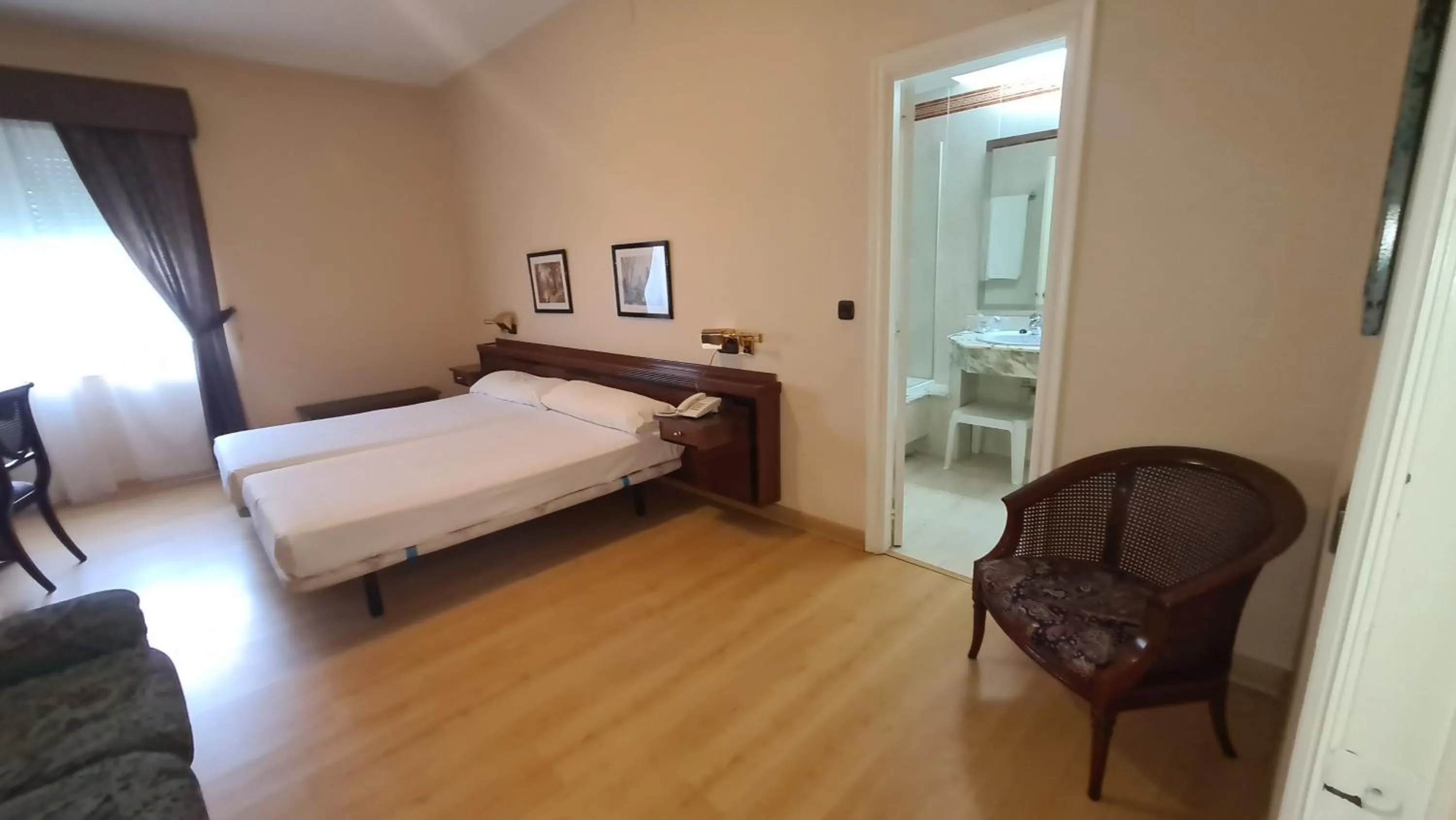 Bed in Hotel Las Sirenas