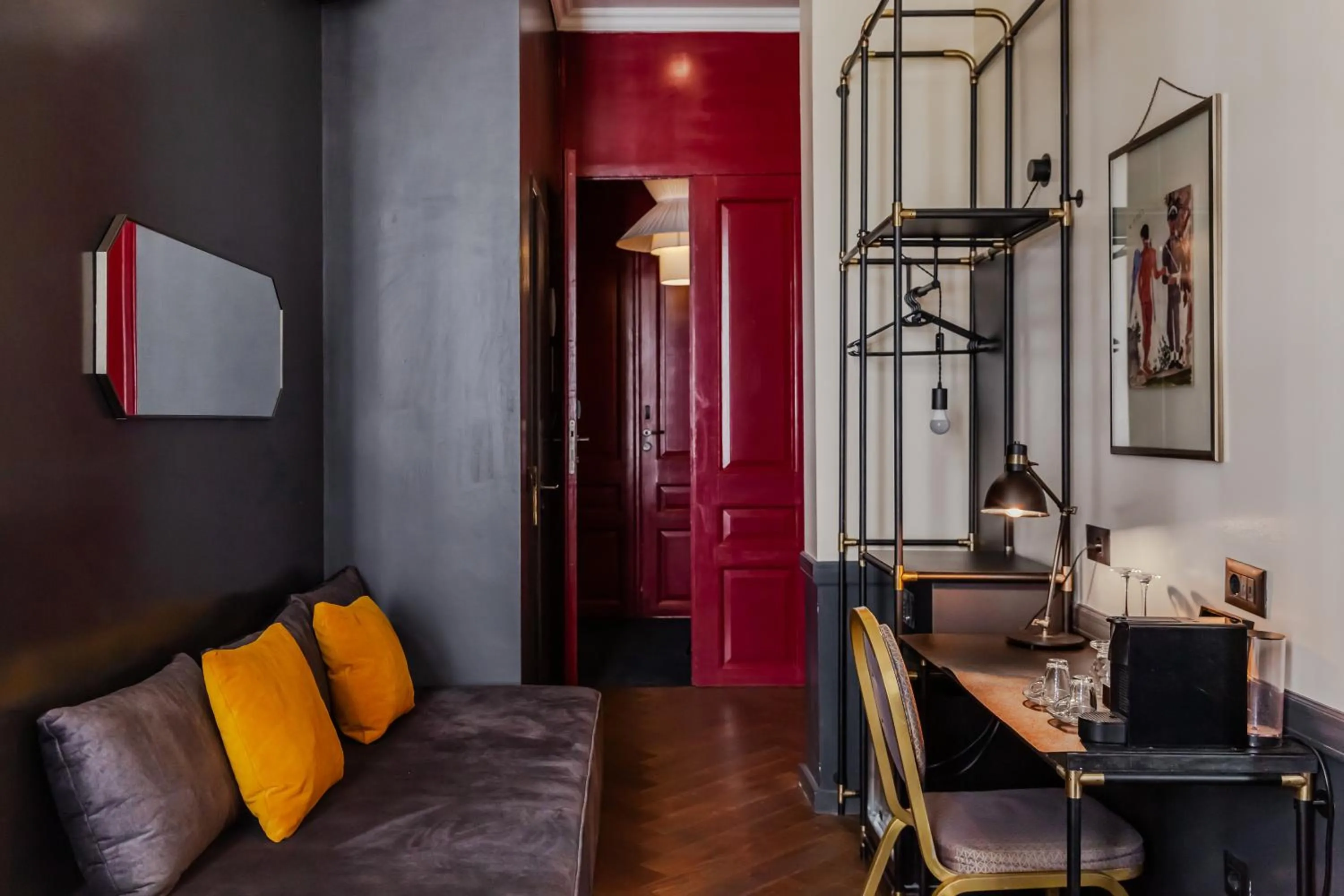 Coffee/tea facilities in SoHo Athinas 60