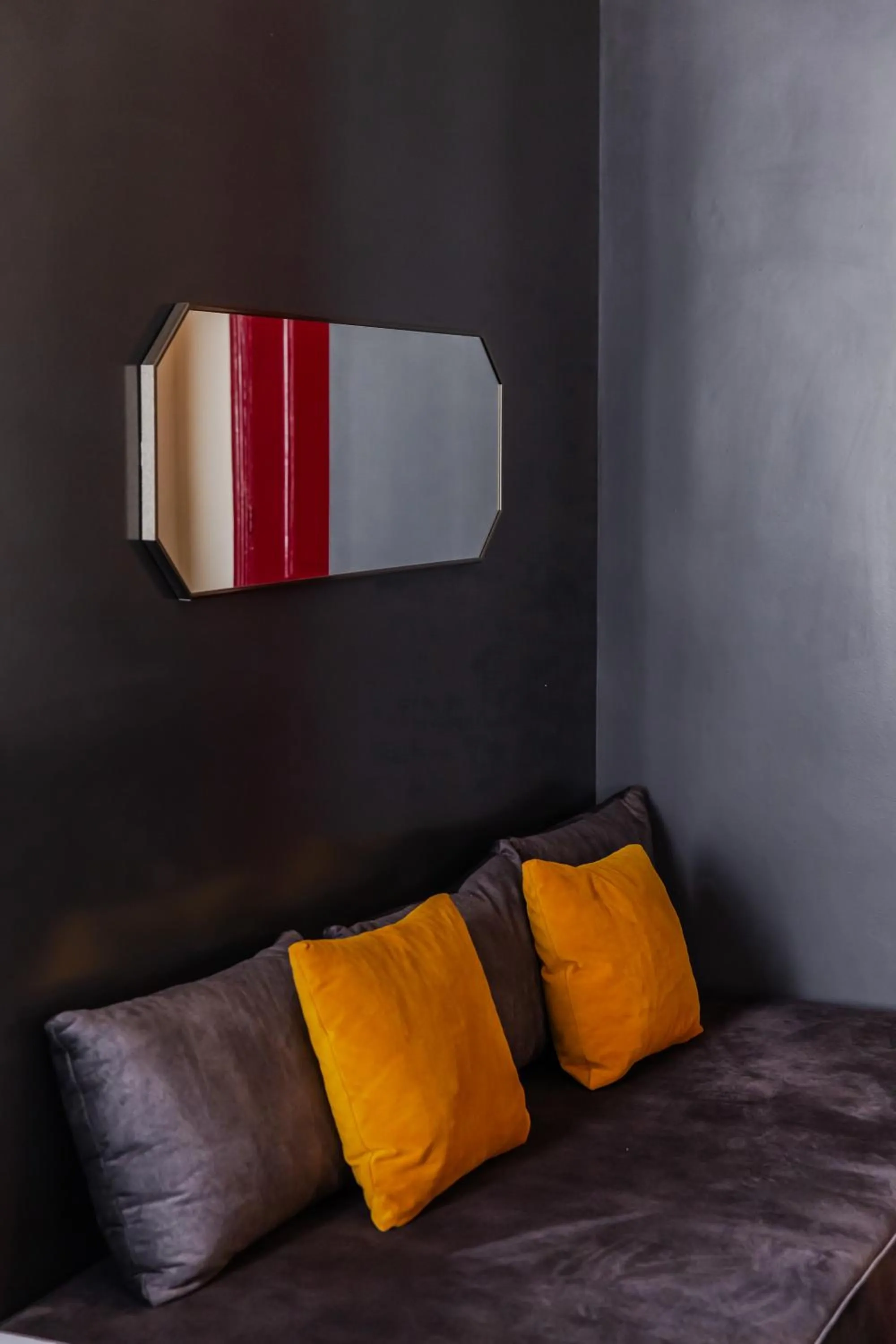 Bed in SoHo Athinas 60