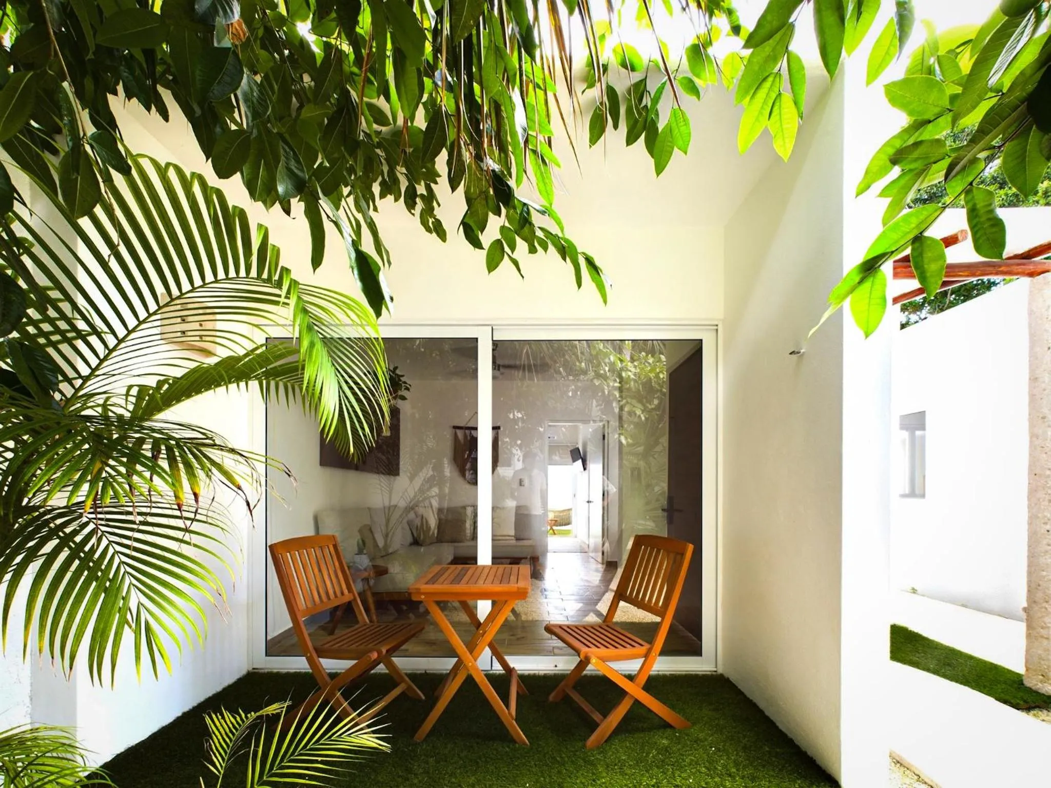 Patio in SAYU - Suites