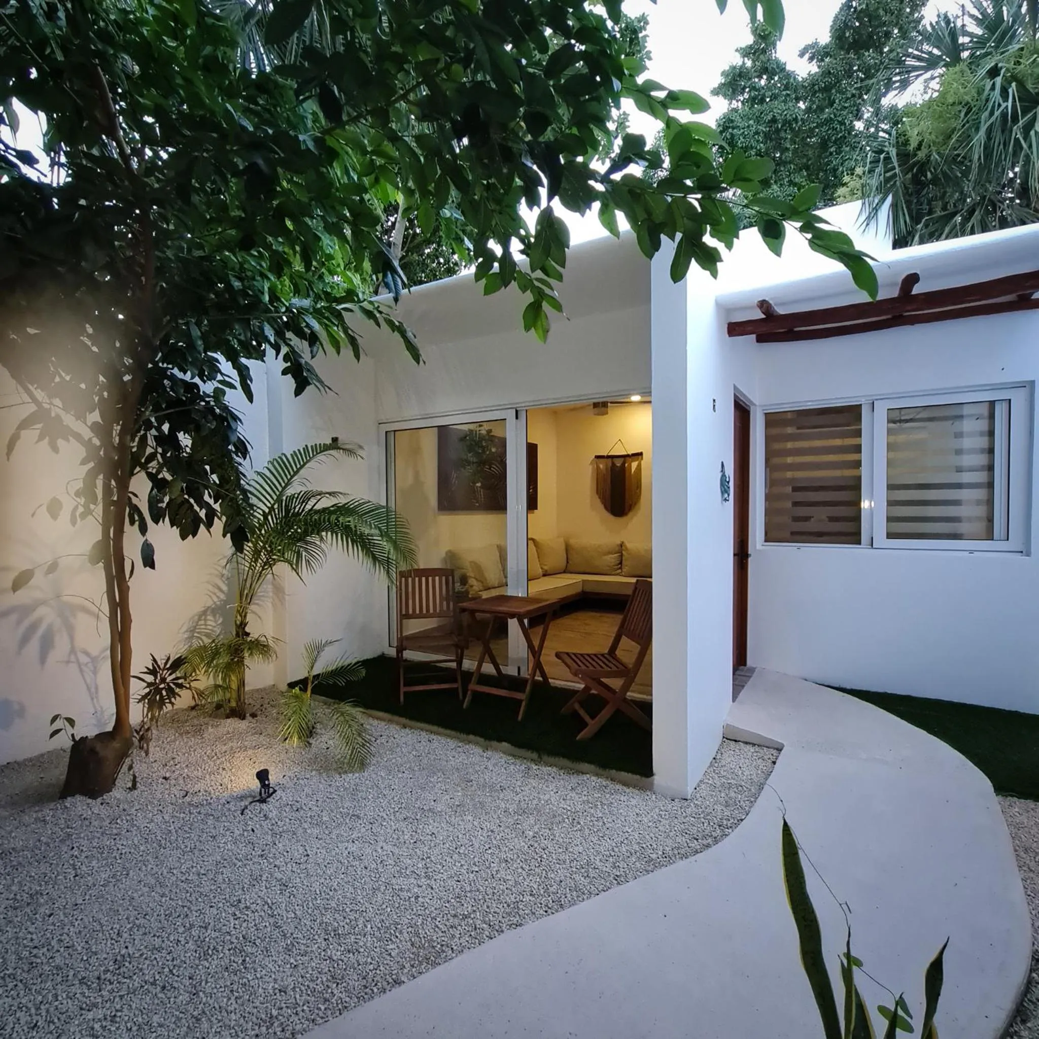 Patio in SAYU - Suites