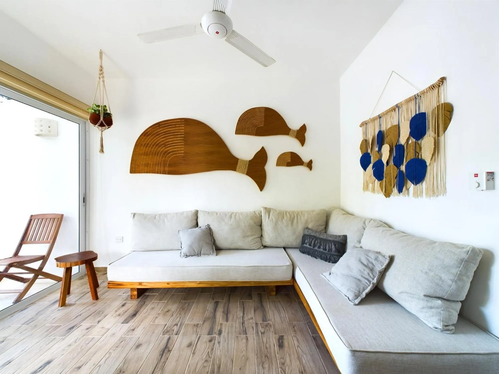 Living room in SAYU - Suites