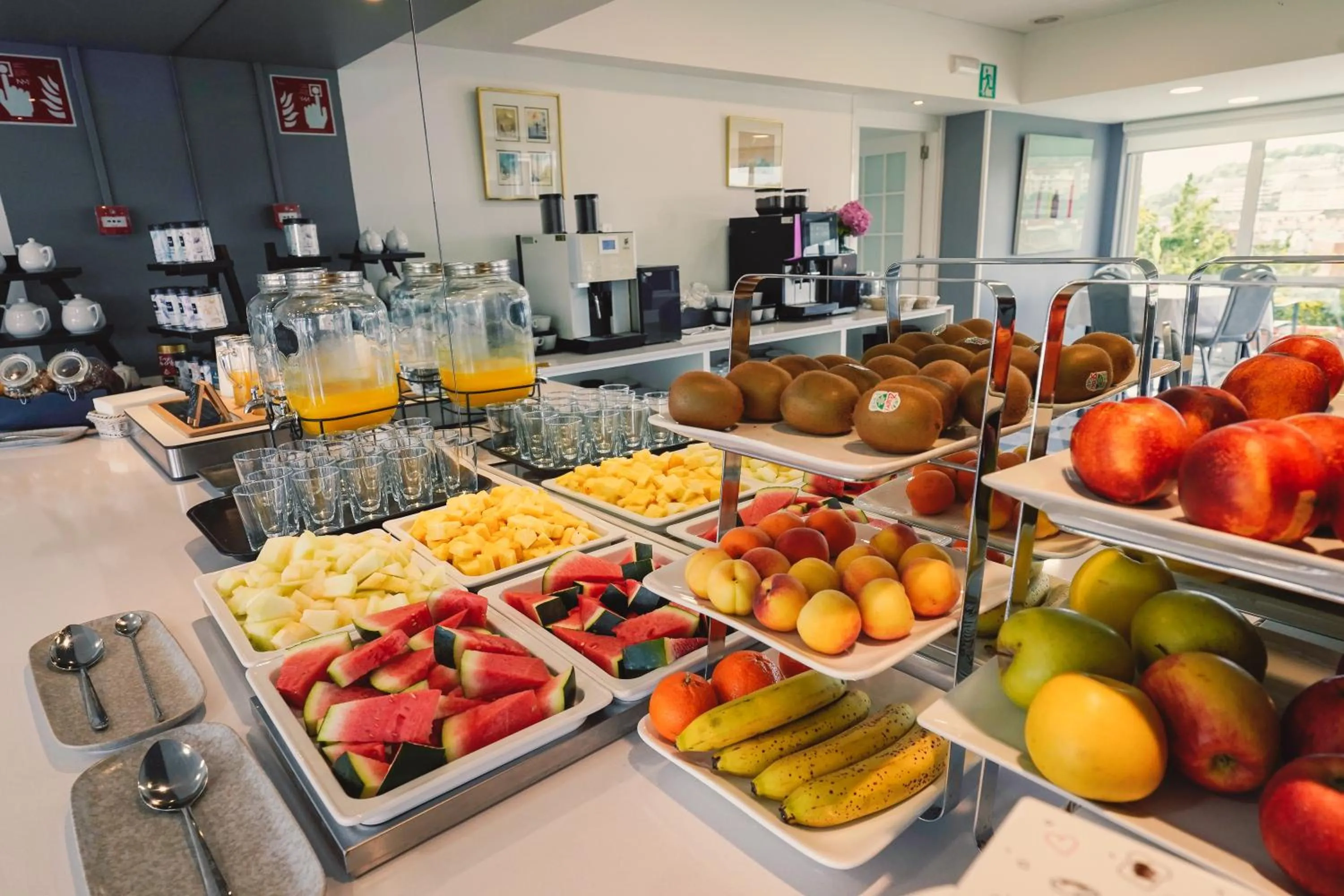 Breakfast in Hotel Avenida