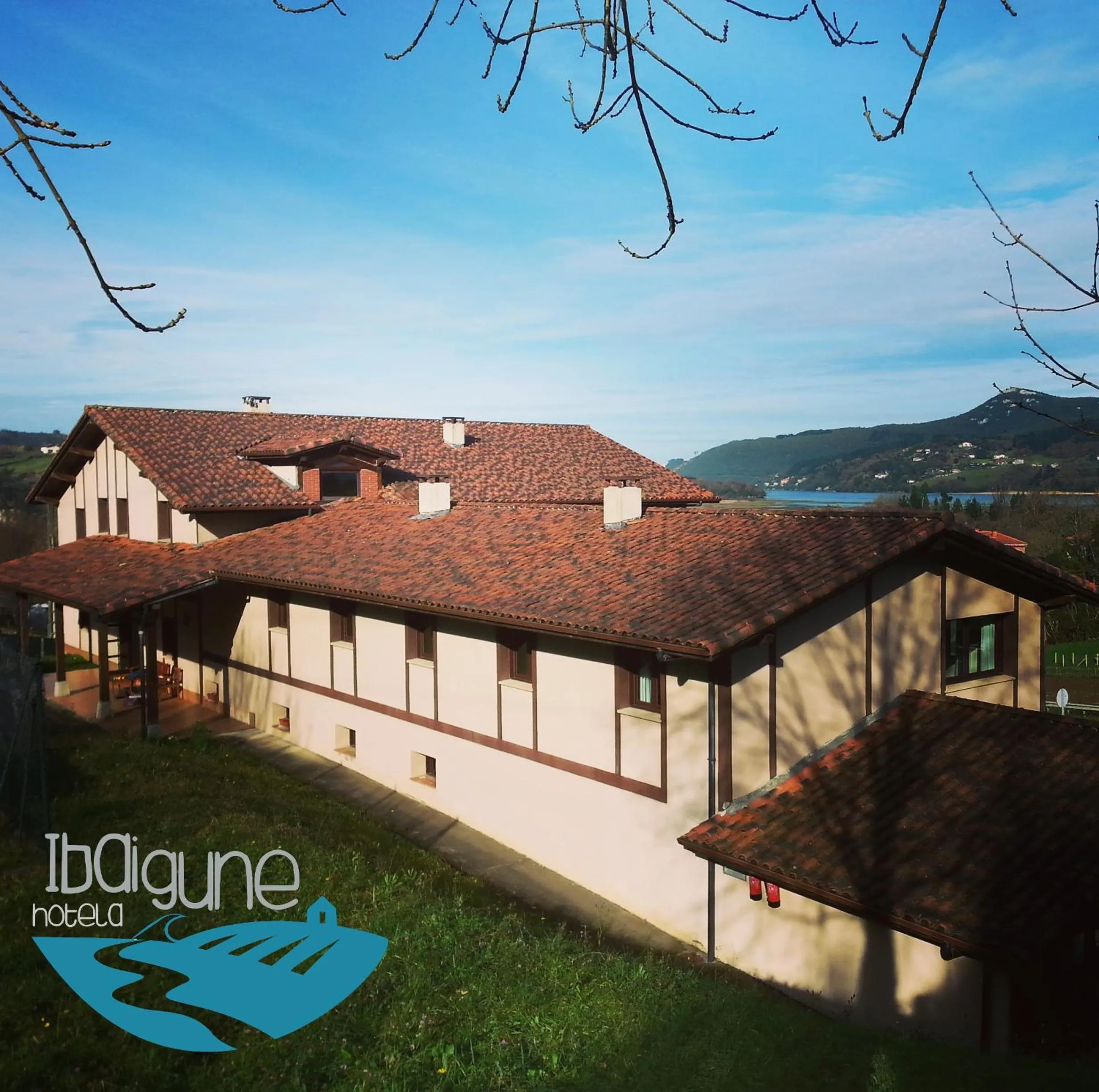 Property building in Hotel Ibaigune