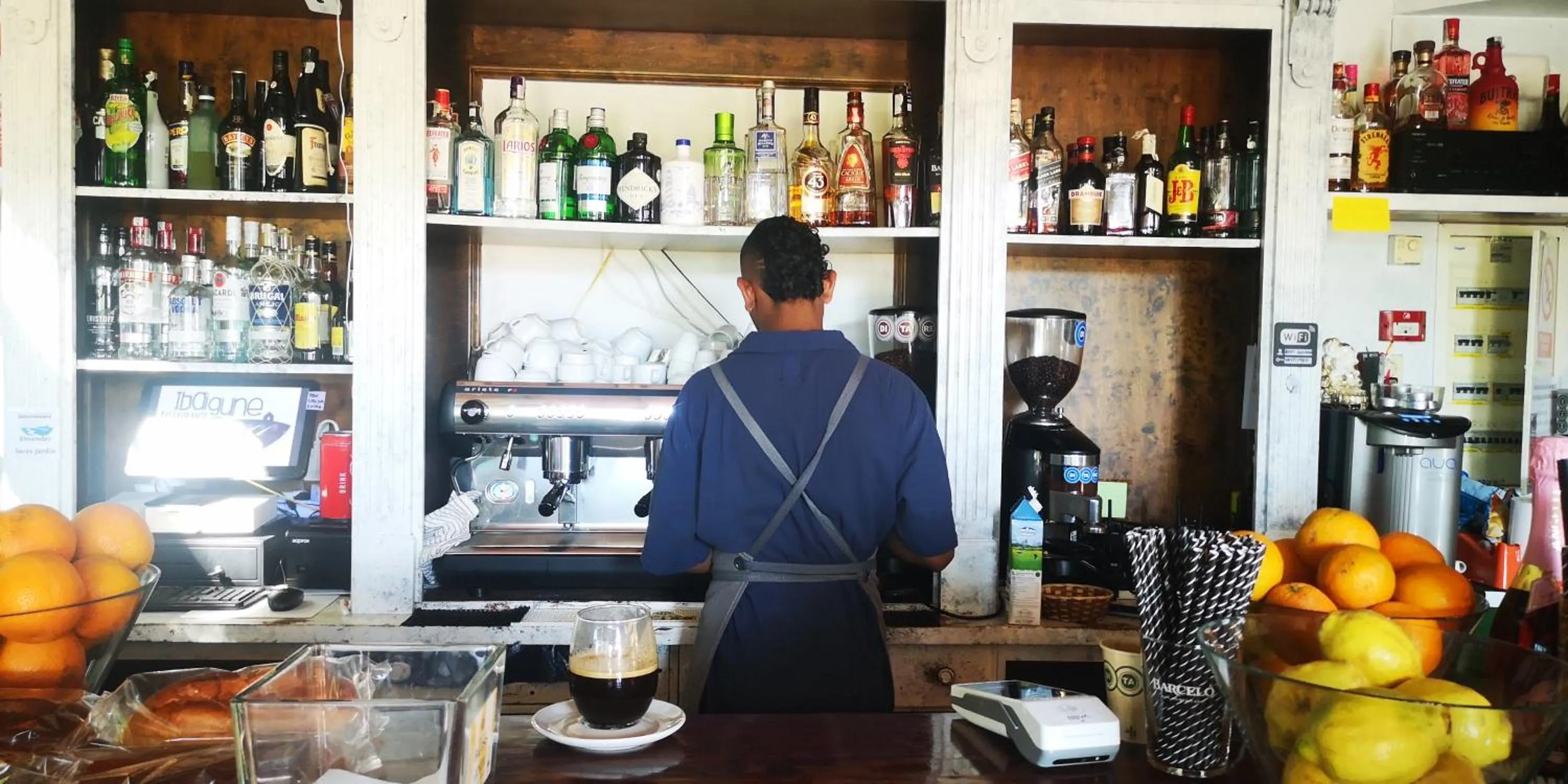 Restaurant/places to eat in Hotel Ibaigune