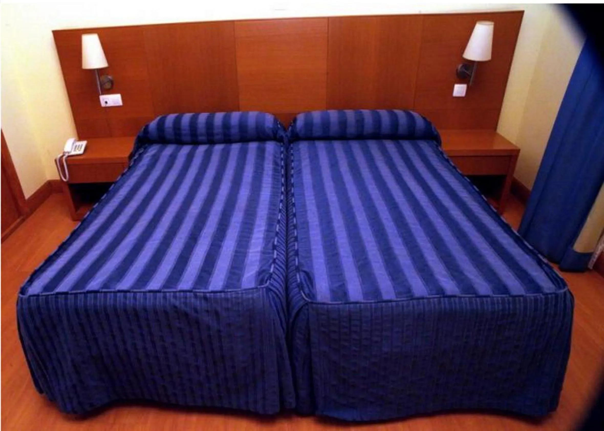 Photo of the whole room in Hotel Ibaigune