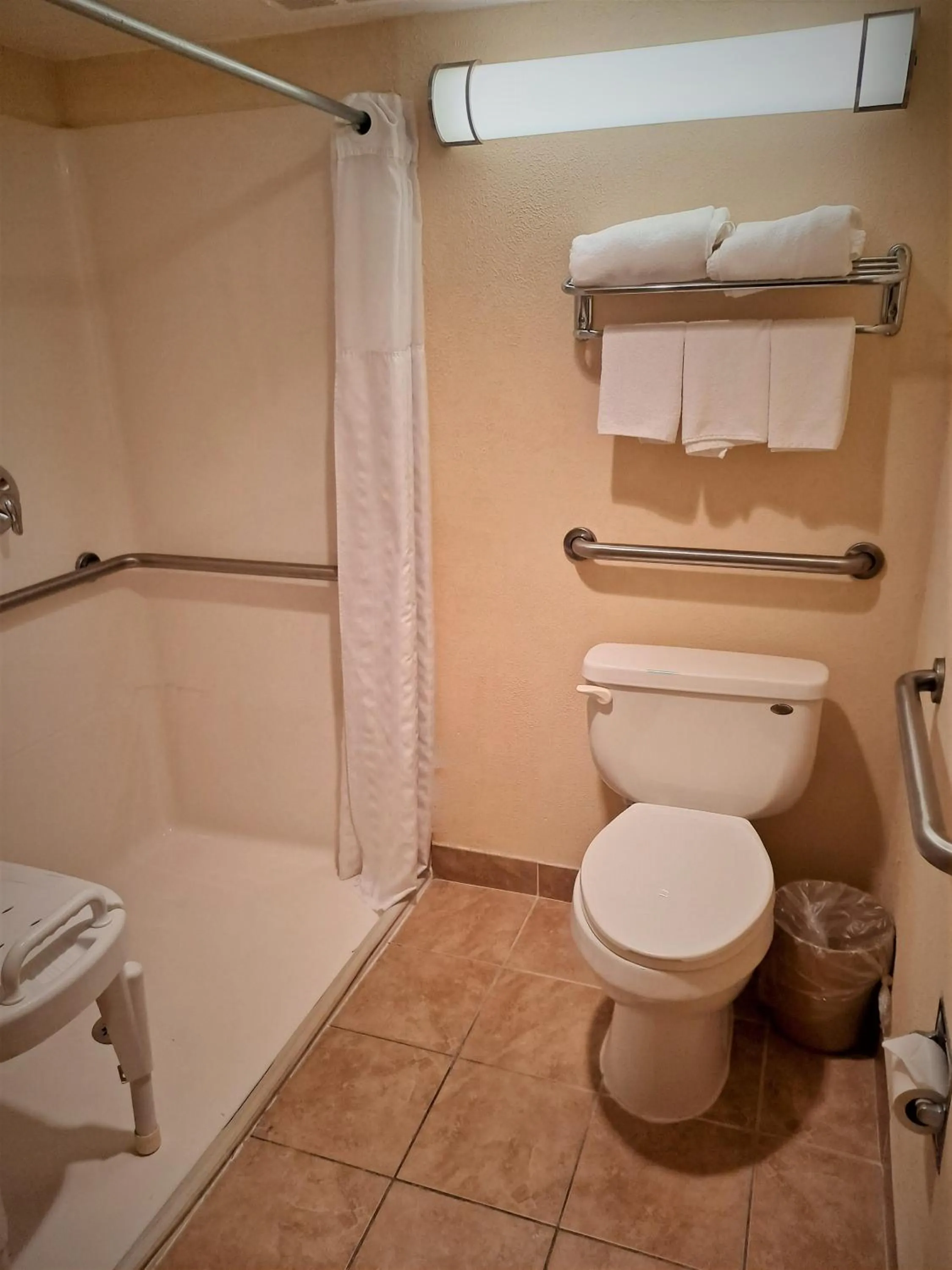 Bathroom in Suites Catonsville MD Baltimore West