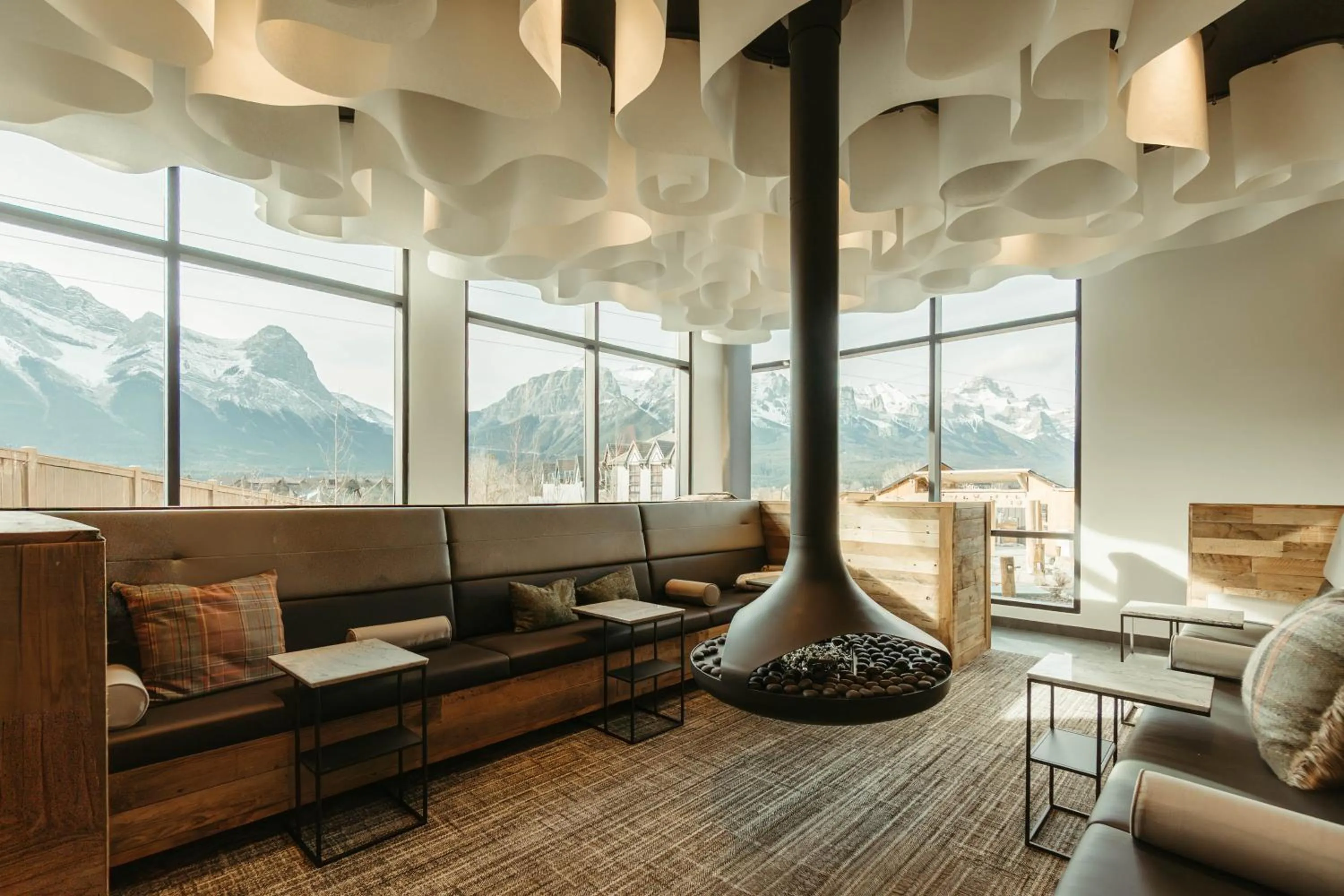 Restaurant/places to eat in Everwild Canmore Hotel