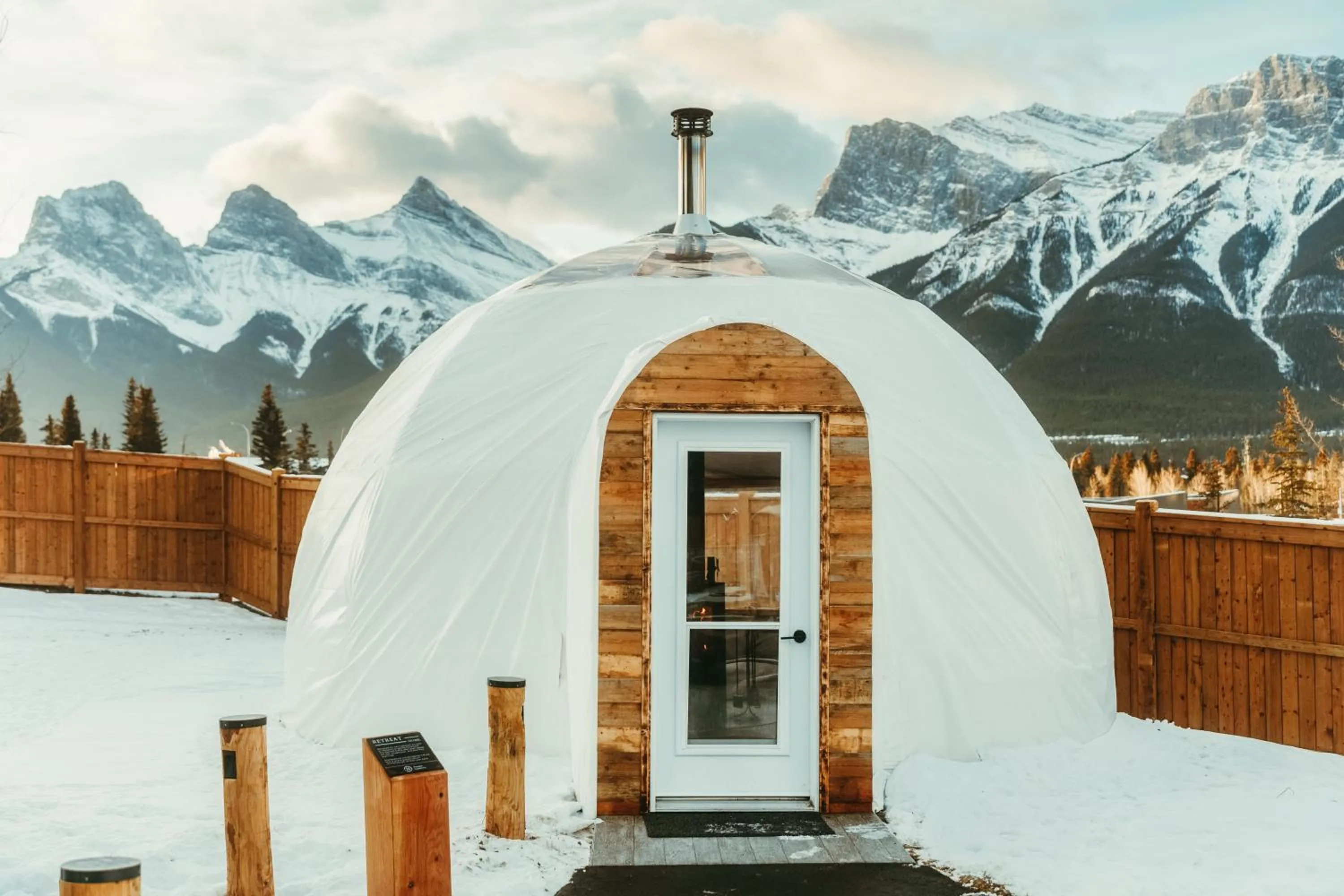 Spa and wellness centre/facilities in Everwild Canmore Hotel