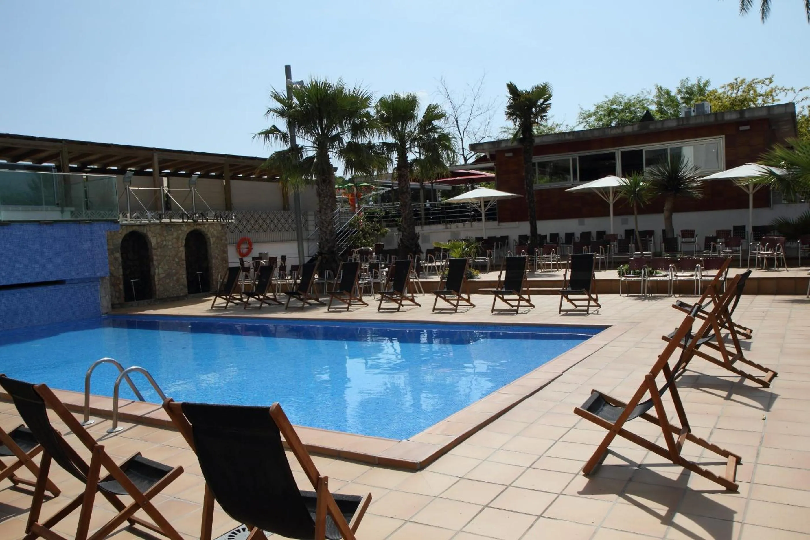 Solarium in Don Angel & SPA & Padel- Adults Recommended
