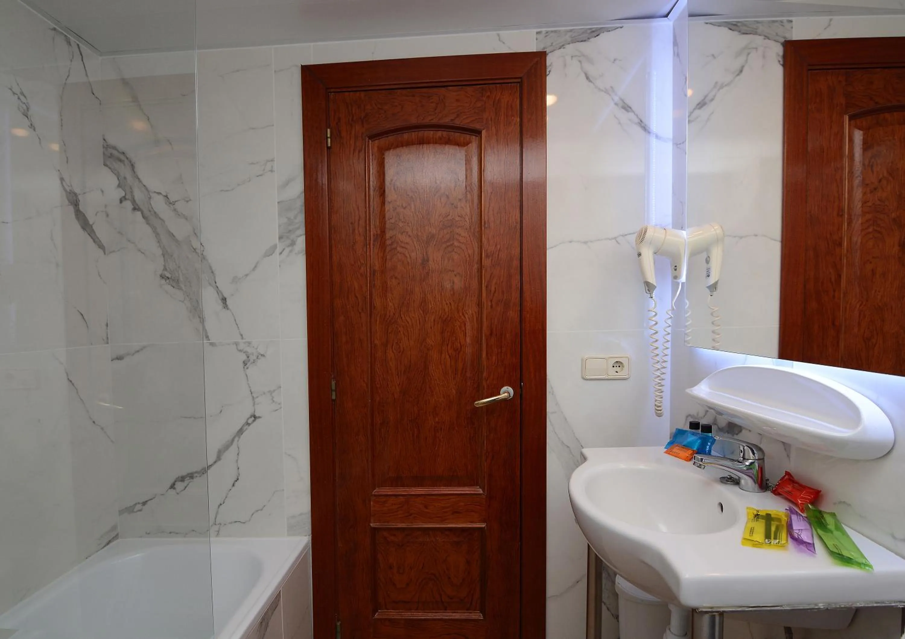 Don Angel & SPA & Padel- Adults Recommended