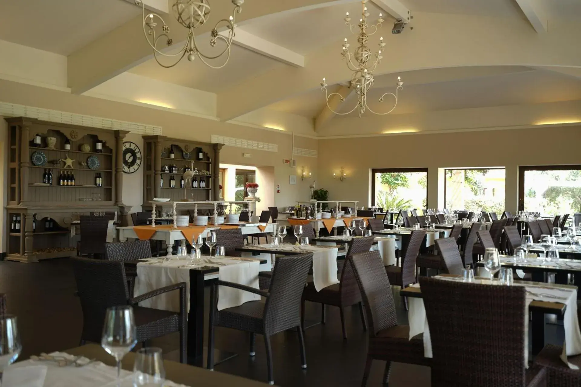 Restaurant/places to eat in Falconara Greenblu Resort Restaurant/places to eat in Falconara Greenblu Resort
