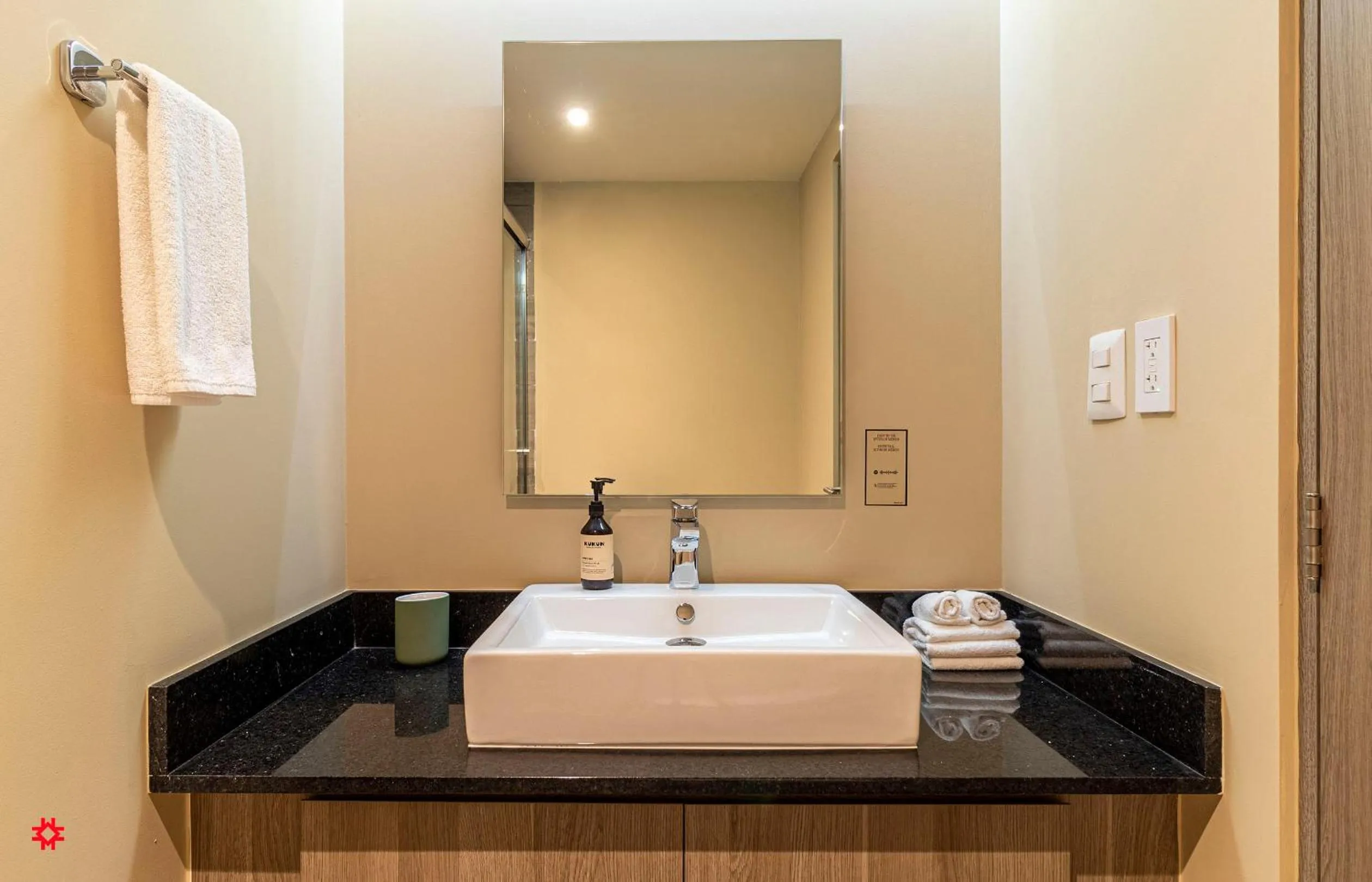 Bathroom in Casa Colima by Kukun