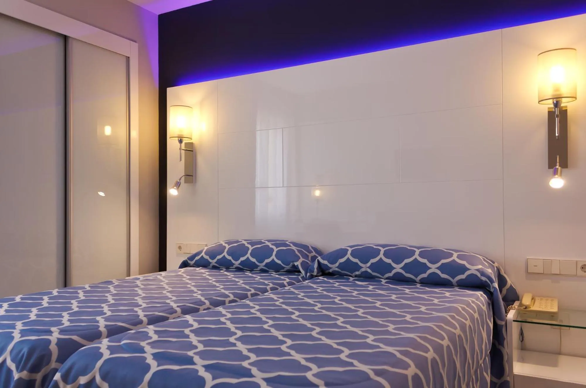 Photo of the whole room, Bed in Hotel La Cala Finestrat