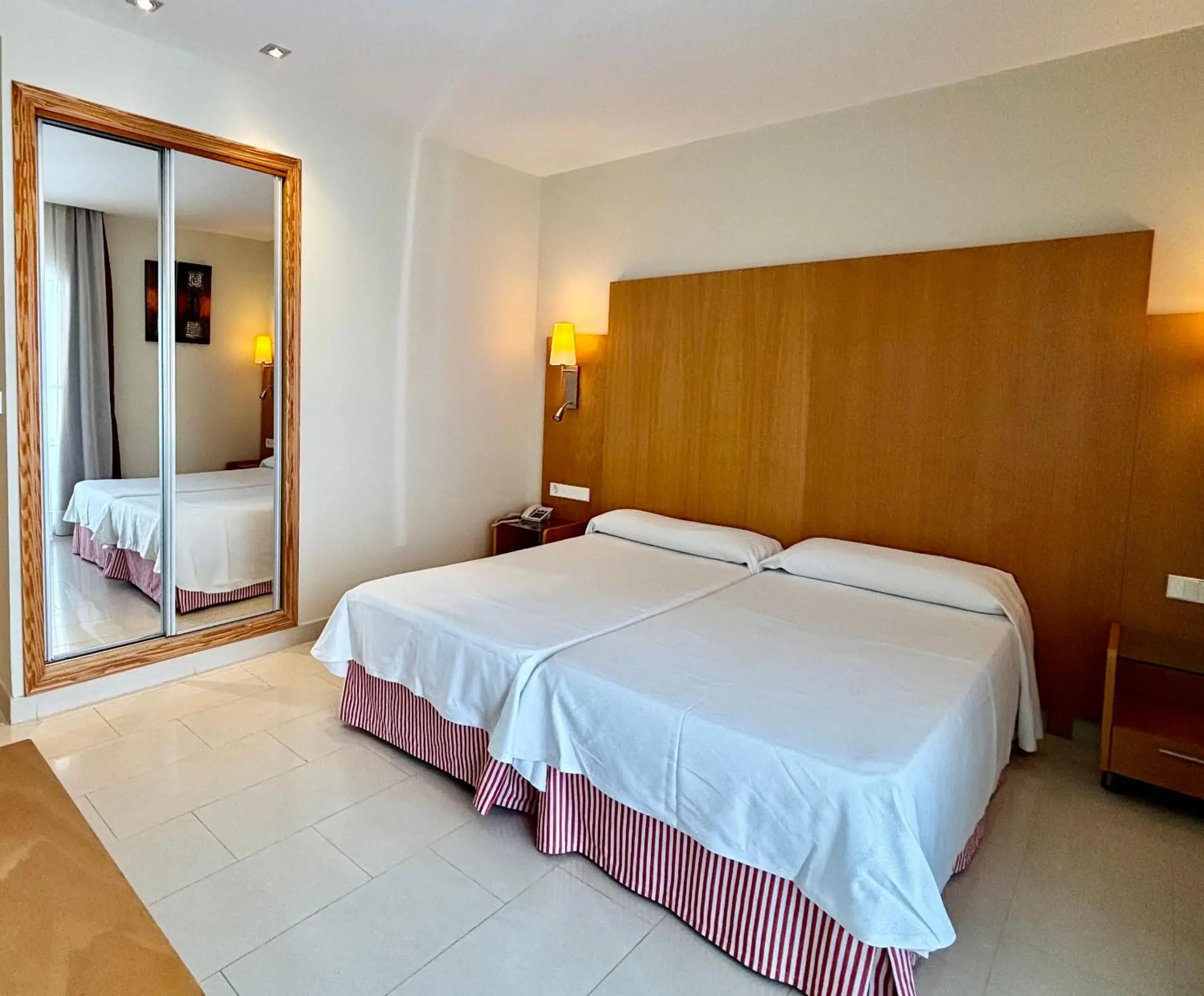 Standard Double Room in Hotel La Cala Finestrat Standard Double Room in Hotel La Cala Finestrat
