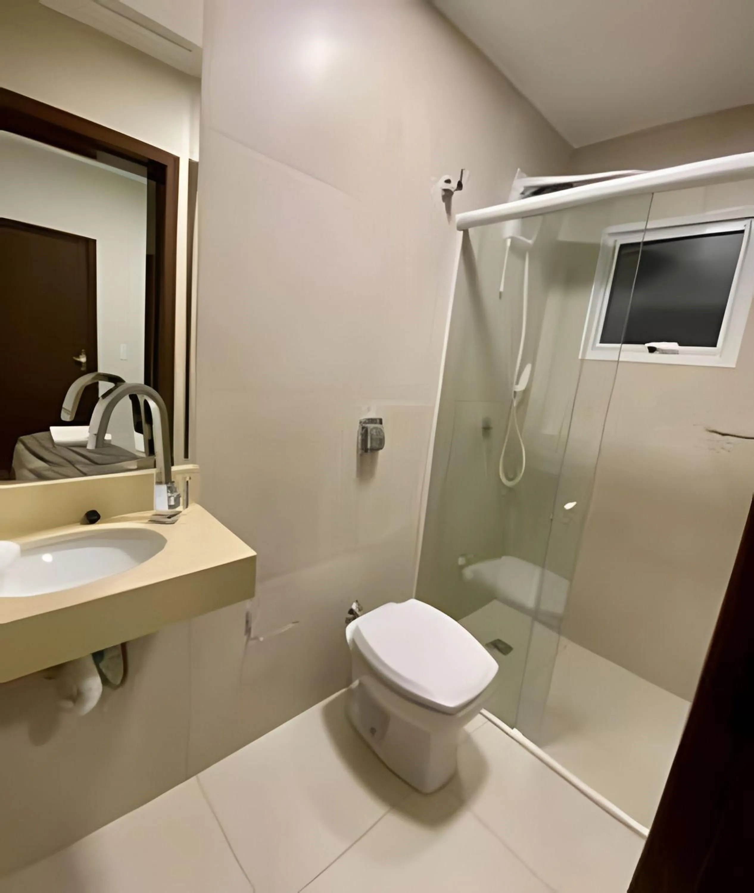 Toilet in Edifício Shalfa