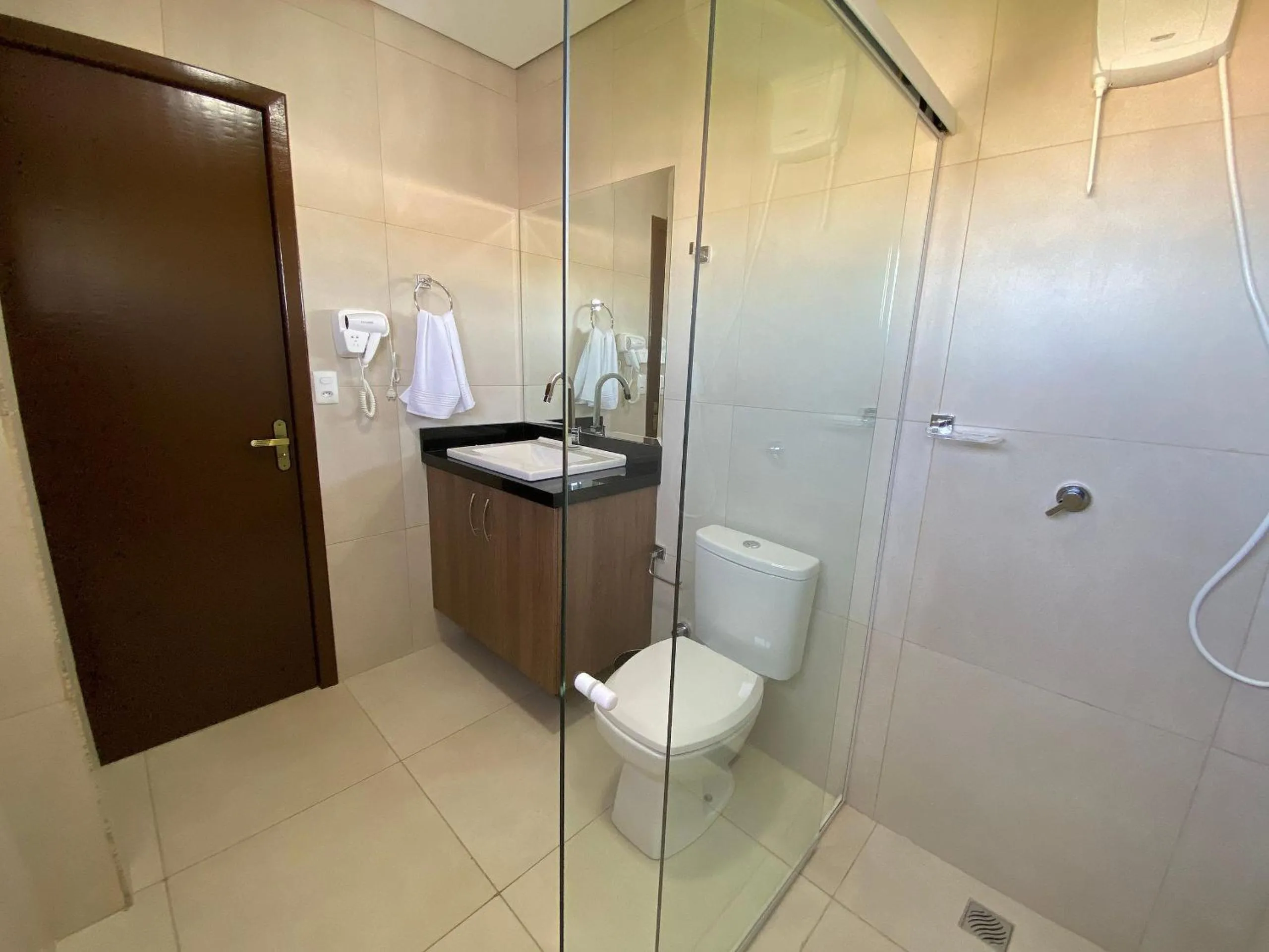 Toilet in Edifício Shalfa