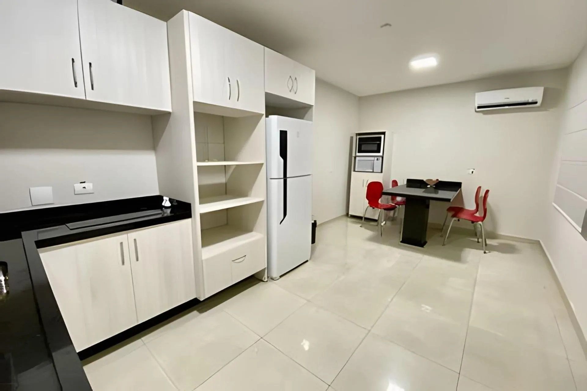 Kitchen or kitchenette in Edifício Shalfa