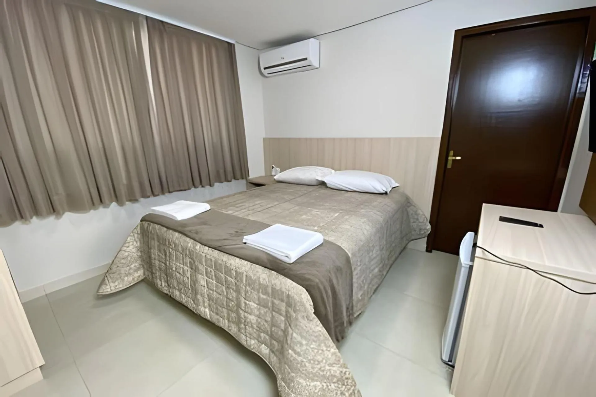 Bed in Edifício Shalfa